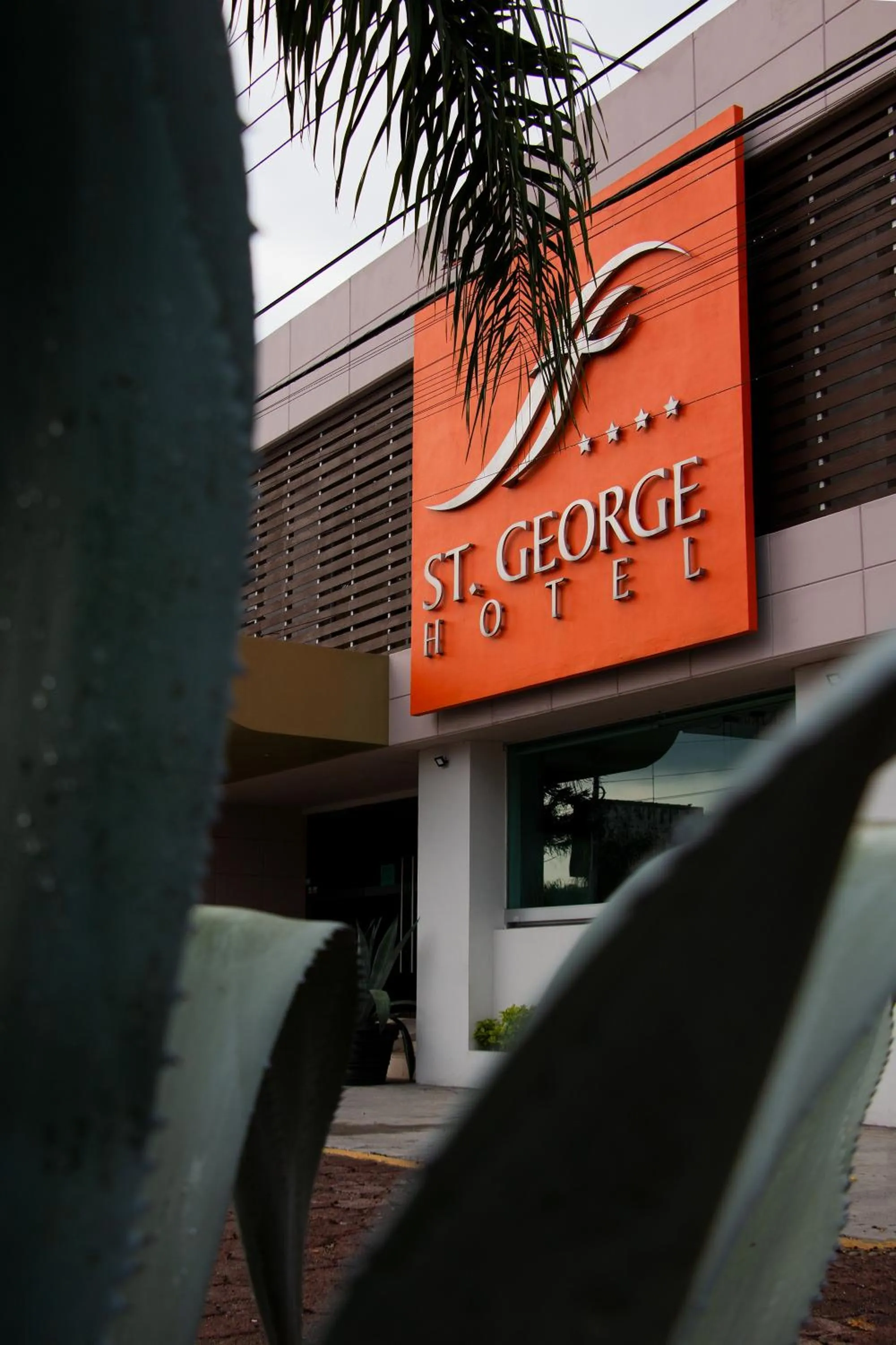 Facade/entrance in Hotel St. George
