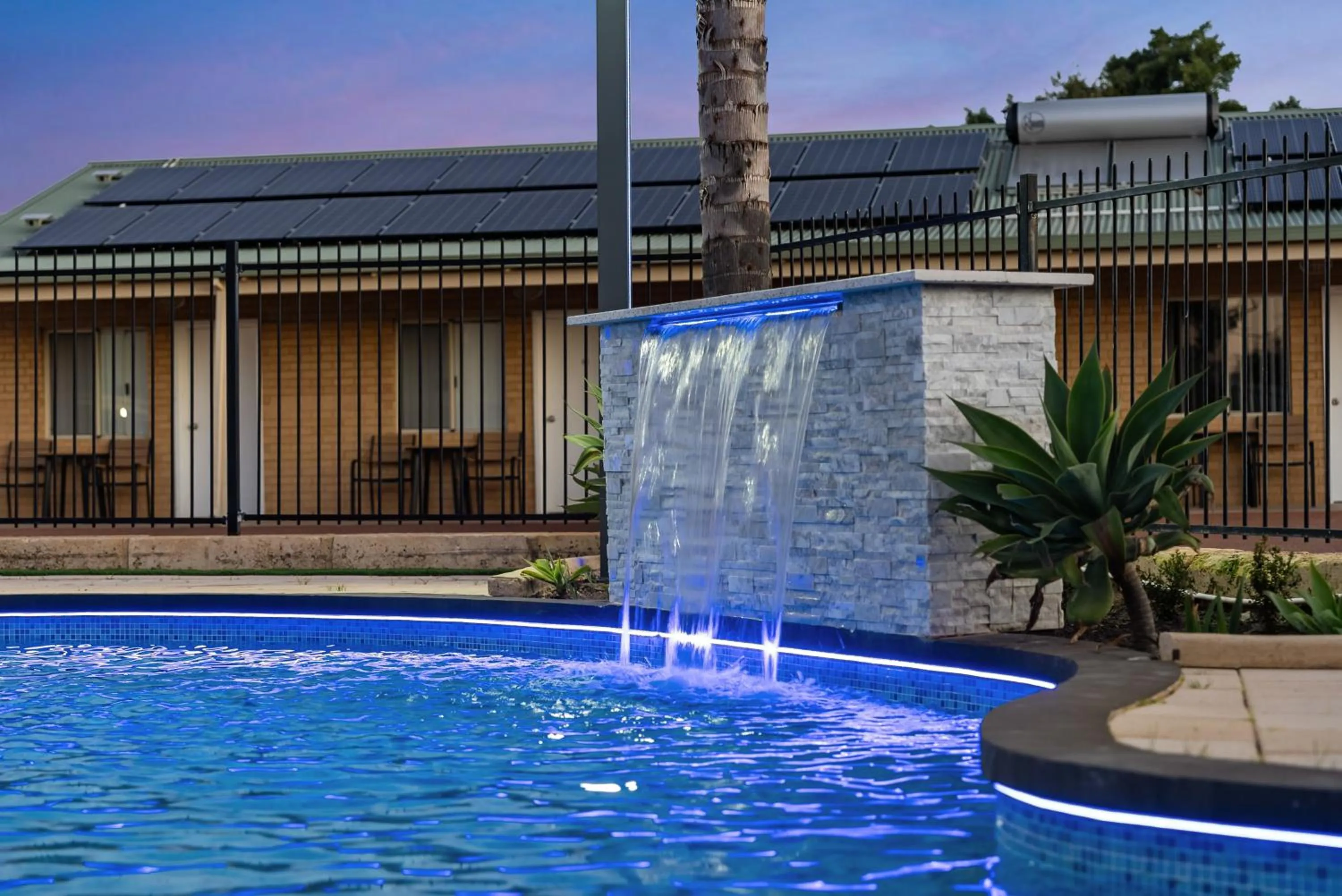 Swimming pool in Pinjarra Resort