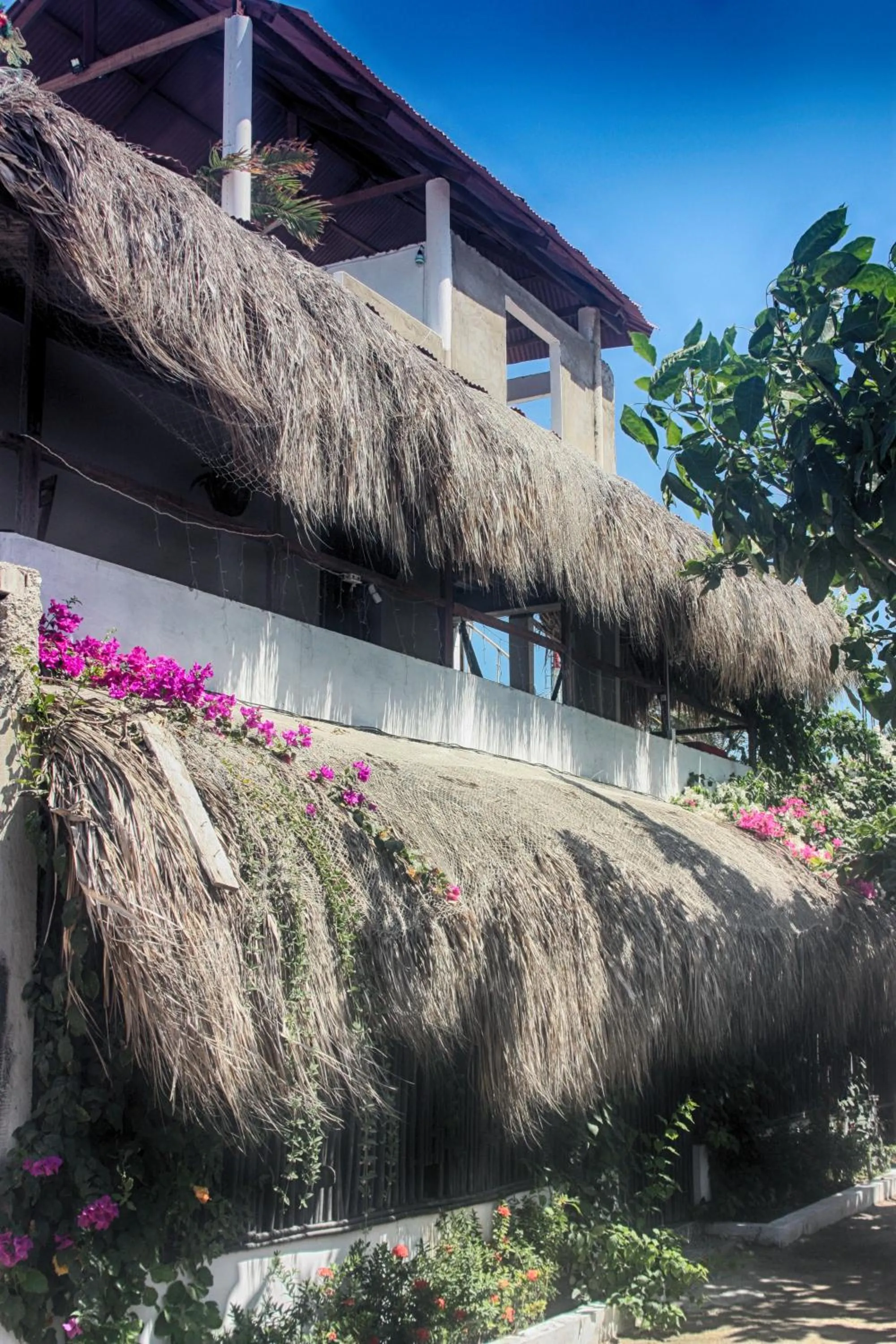 Facade/entrance in Casa Hotel Nurandy