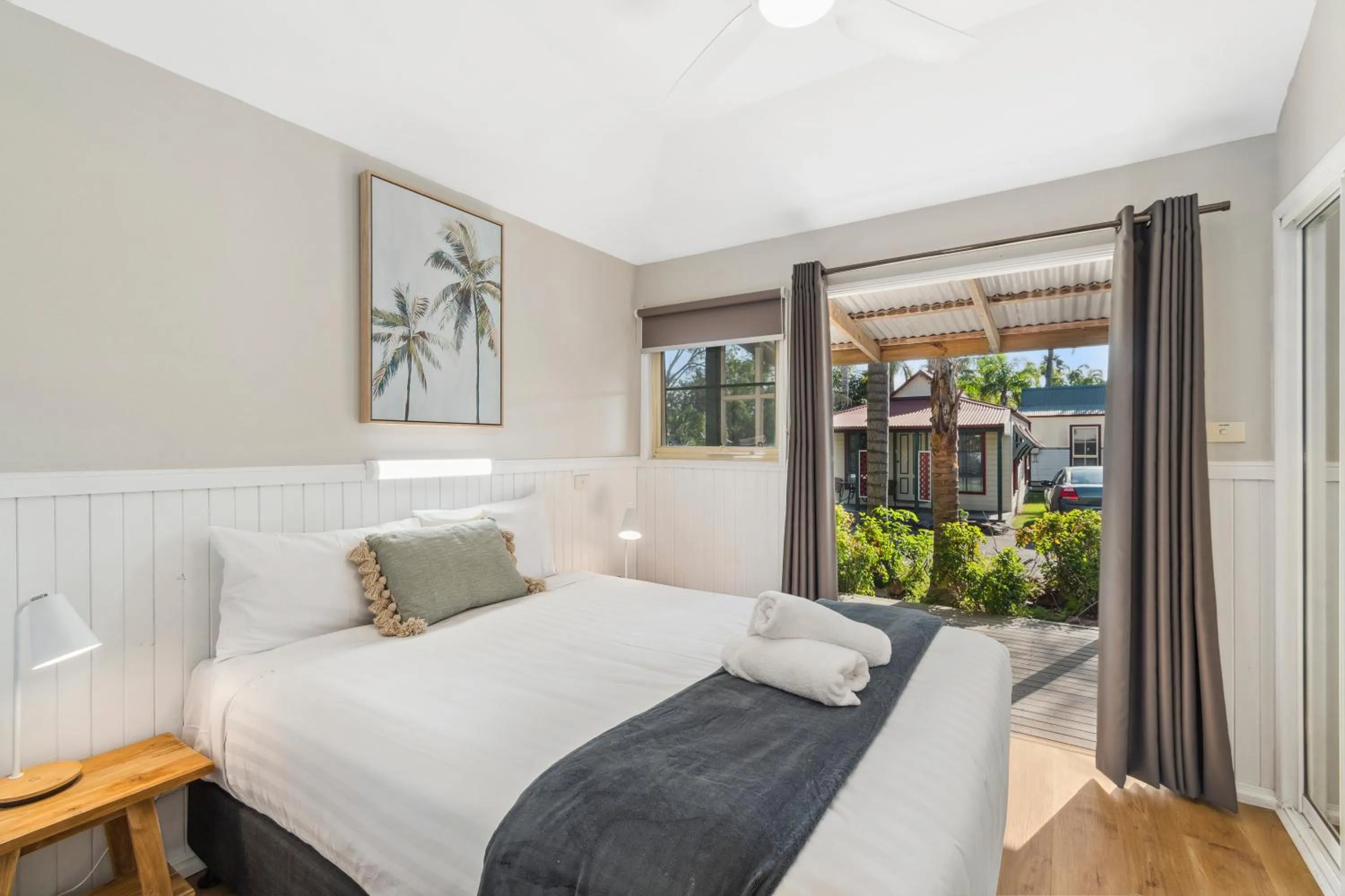 Bed in Batemans Bay Marina Resort