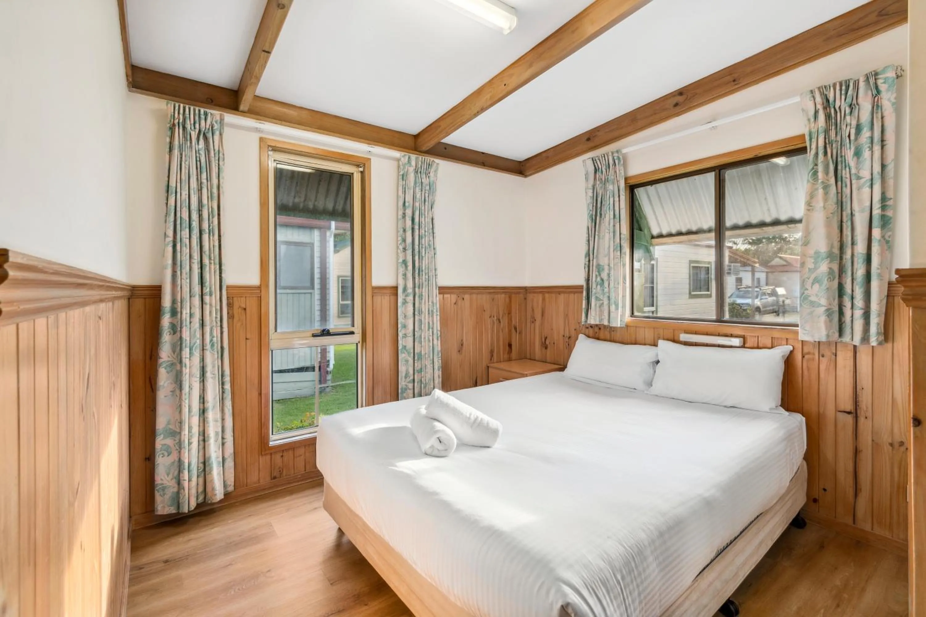 Bed in Batemans Bay Marina Resort