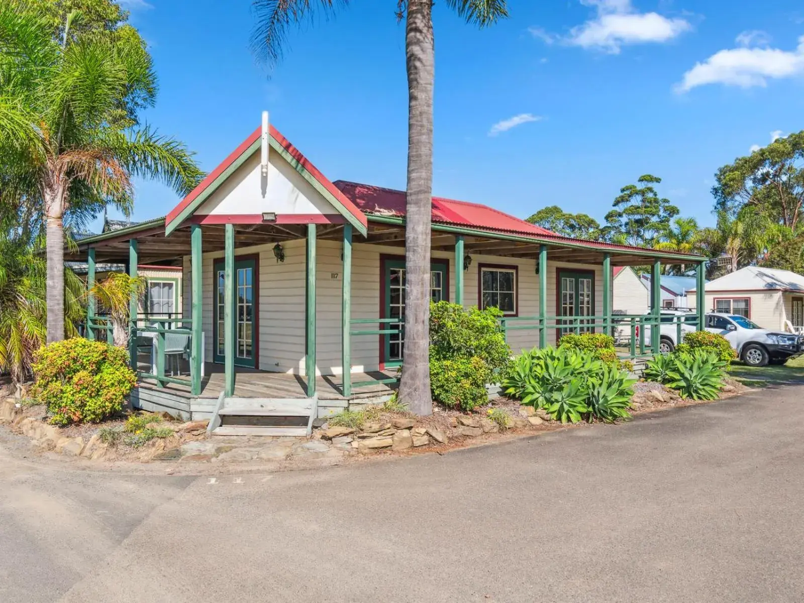 Property building in Batemans Bay Marina Resort Property building in Batemans Bay Marina Resort