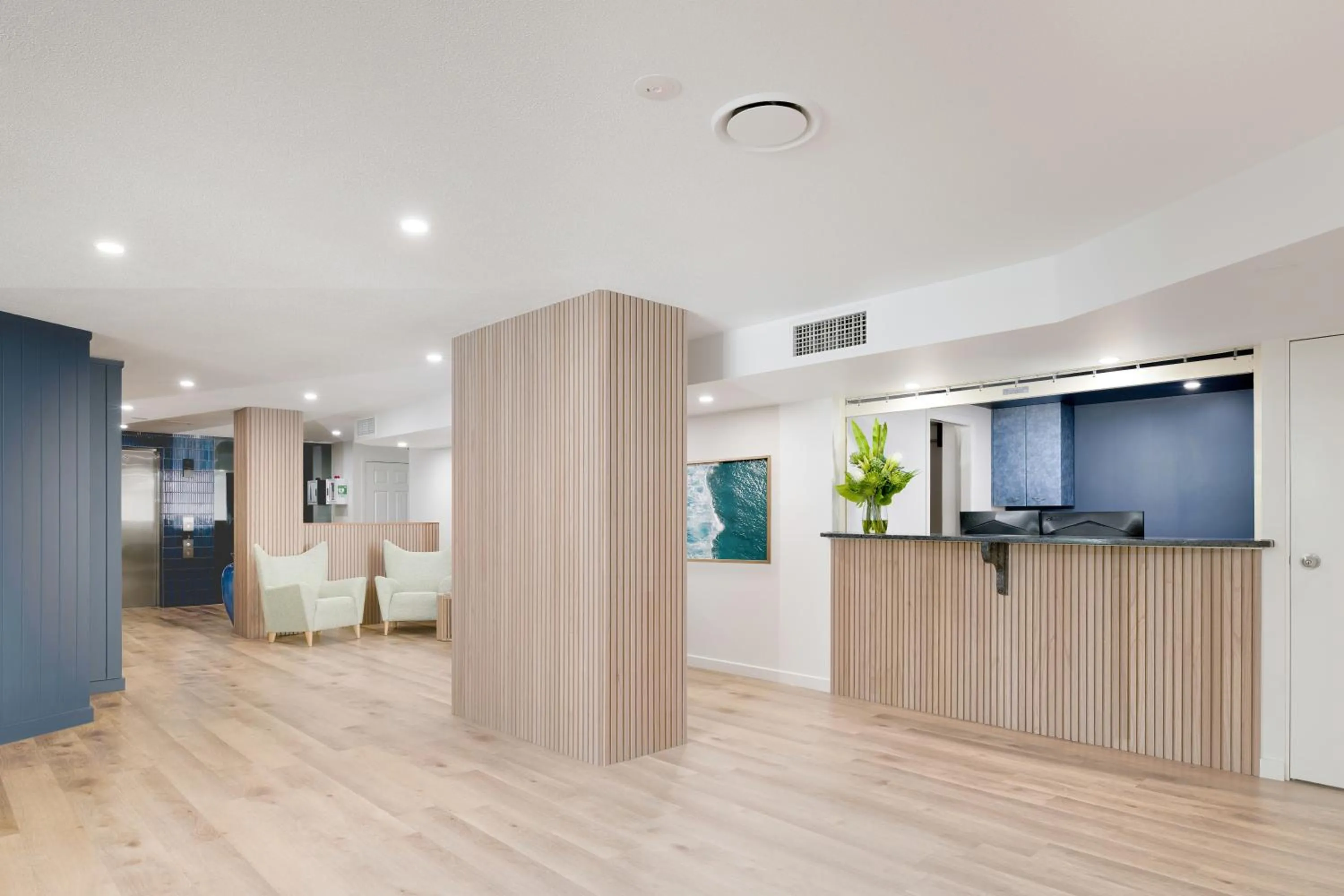 Photo of the whole room in Alex Seaside Resort