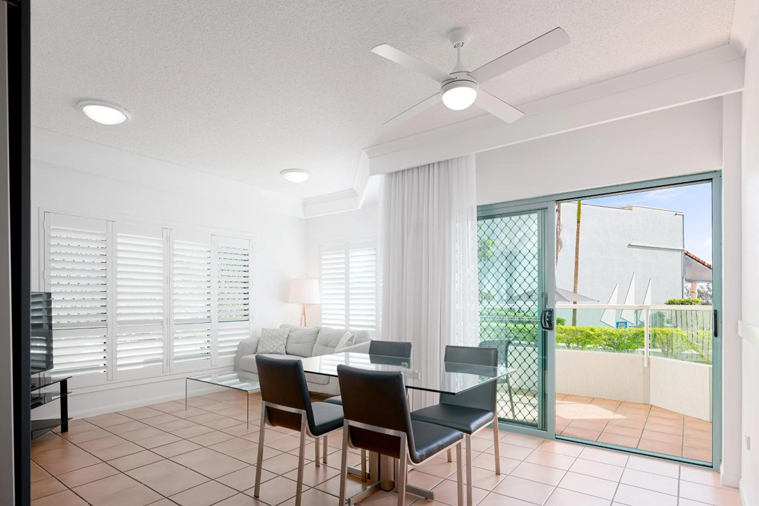 Dining area in Alex Seaside Resort