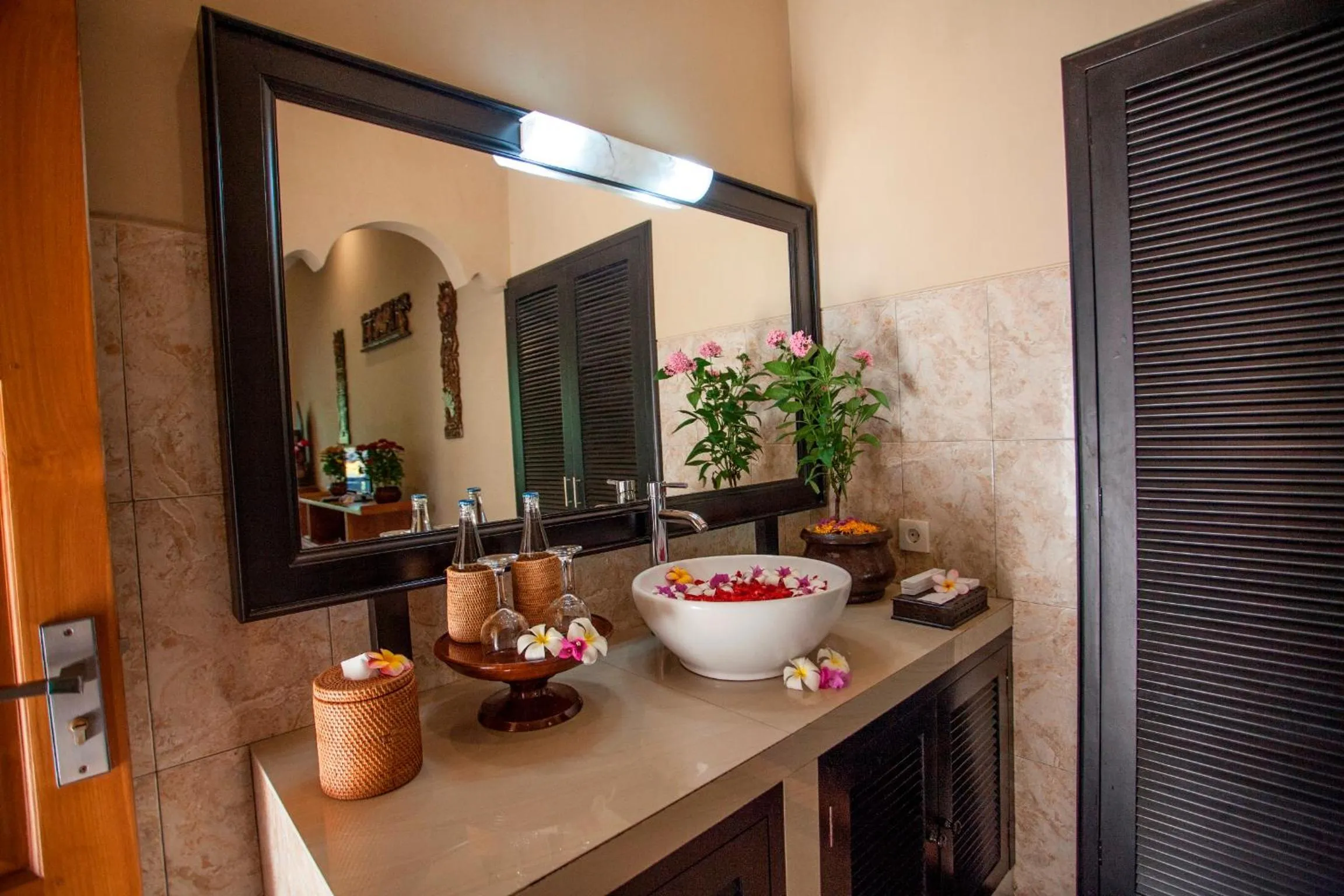 Bathroom in Taruna Boutique Homestay & Spa