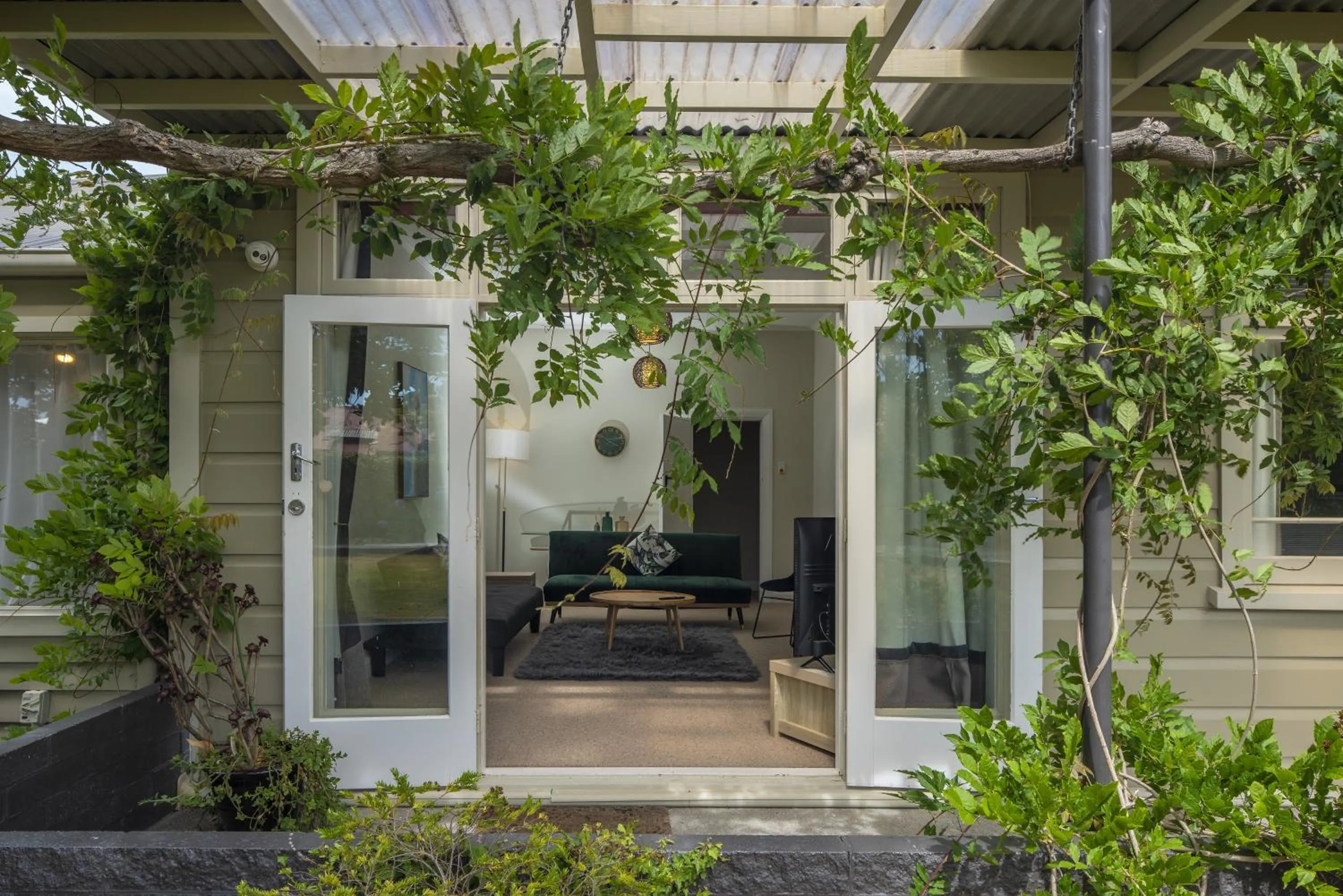 Patio in U Studios Masterton