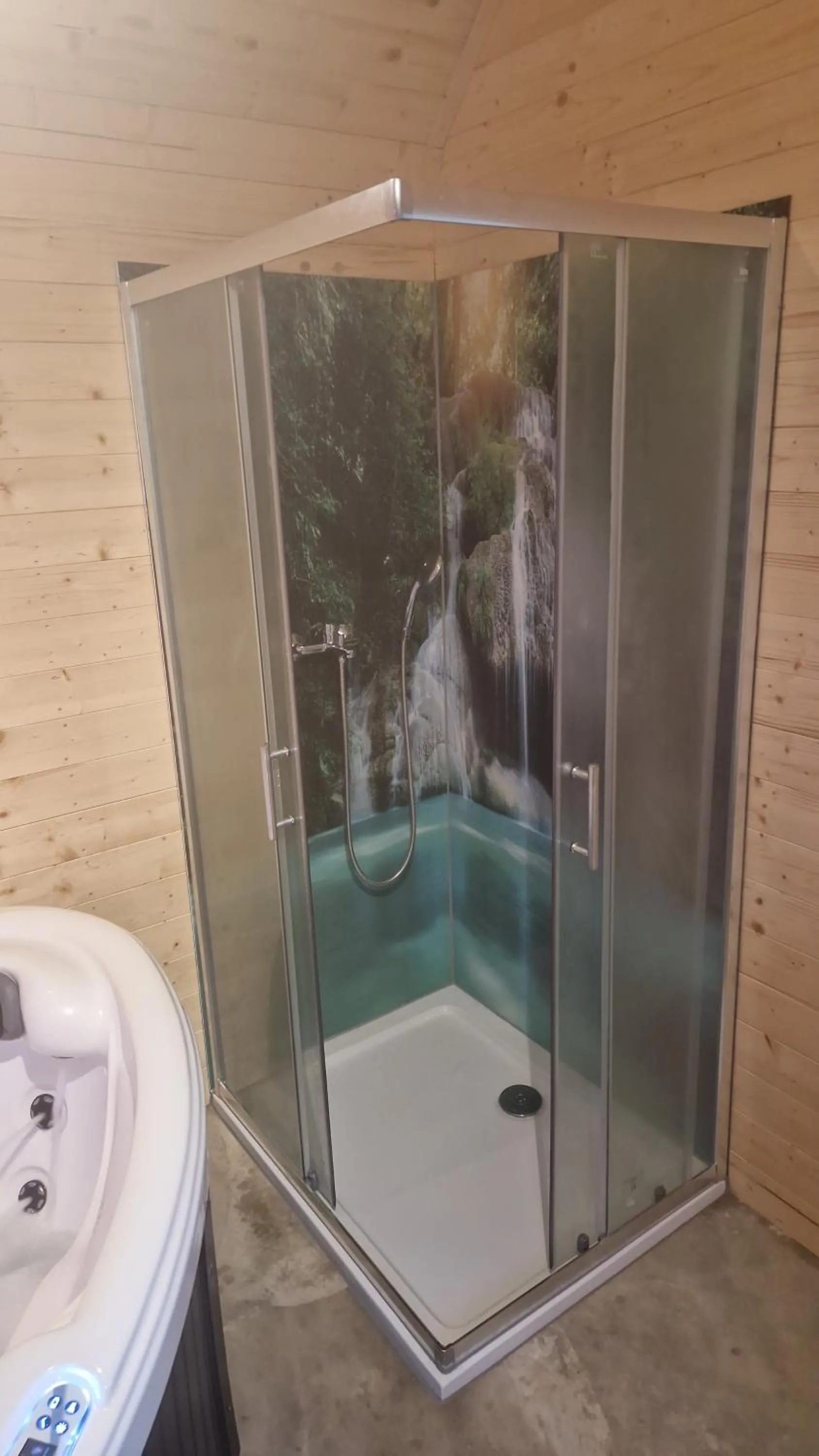 Pool view in Plitvice Inn