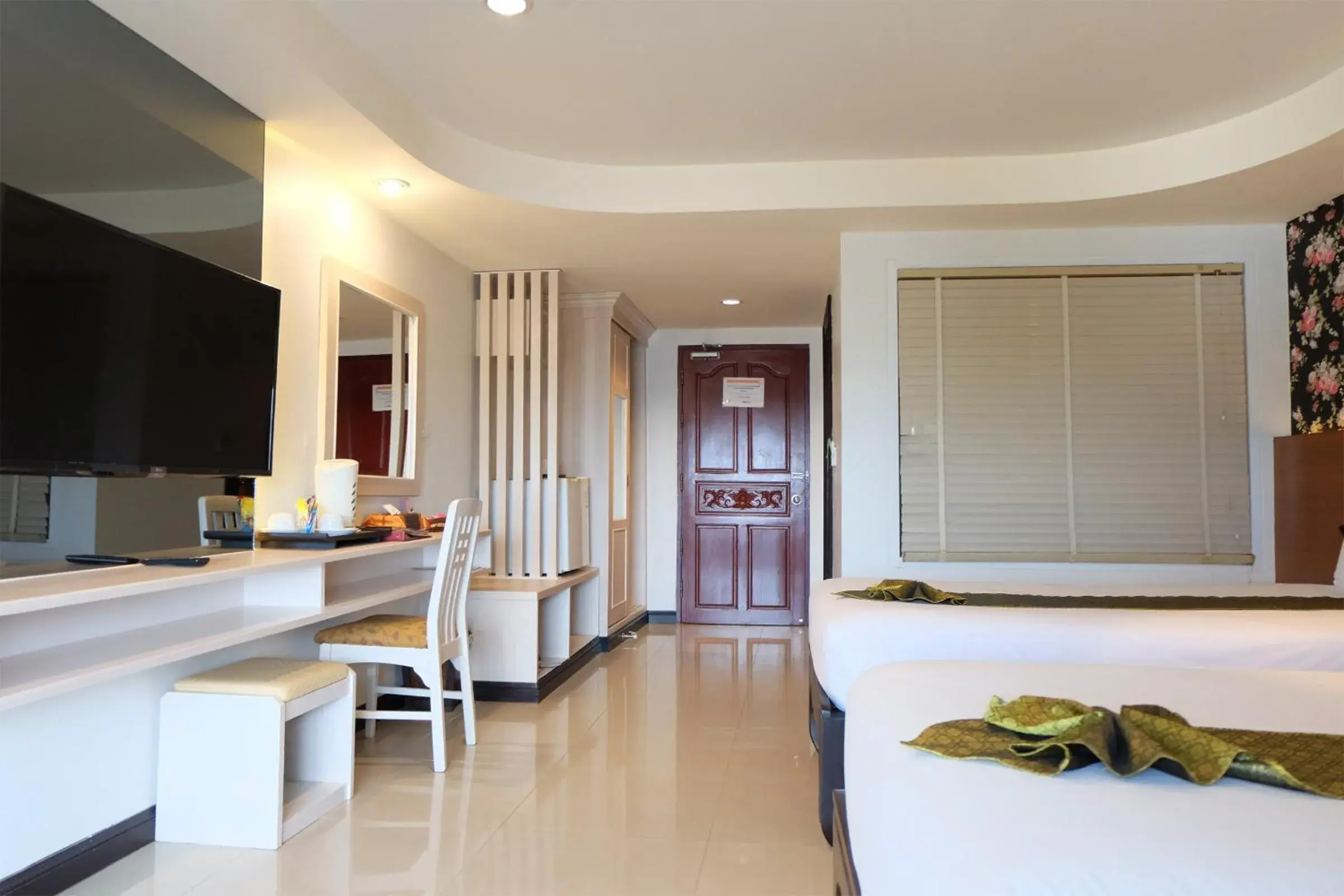 TV and multimedia, Bed in Grand Hill Resort and Spa TV and multimedia, Bed in Grand Hill Resort and Spa