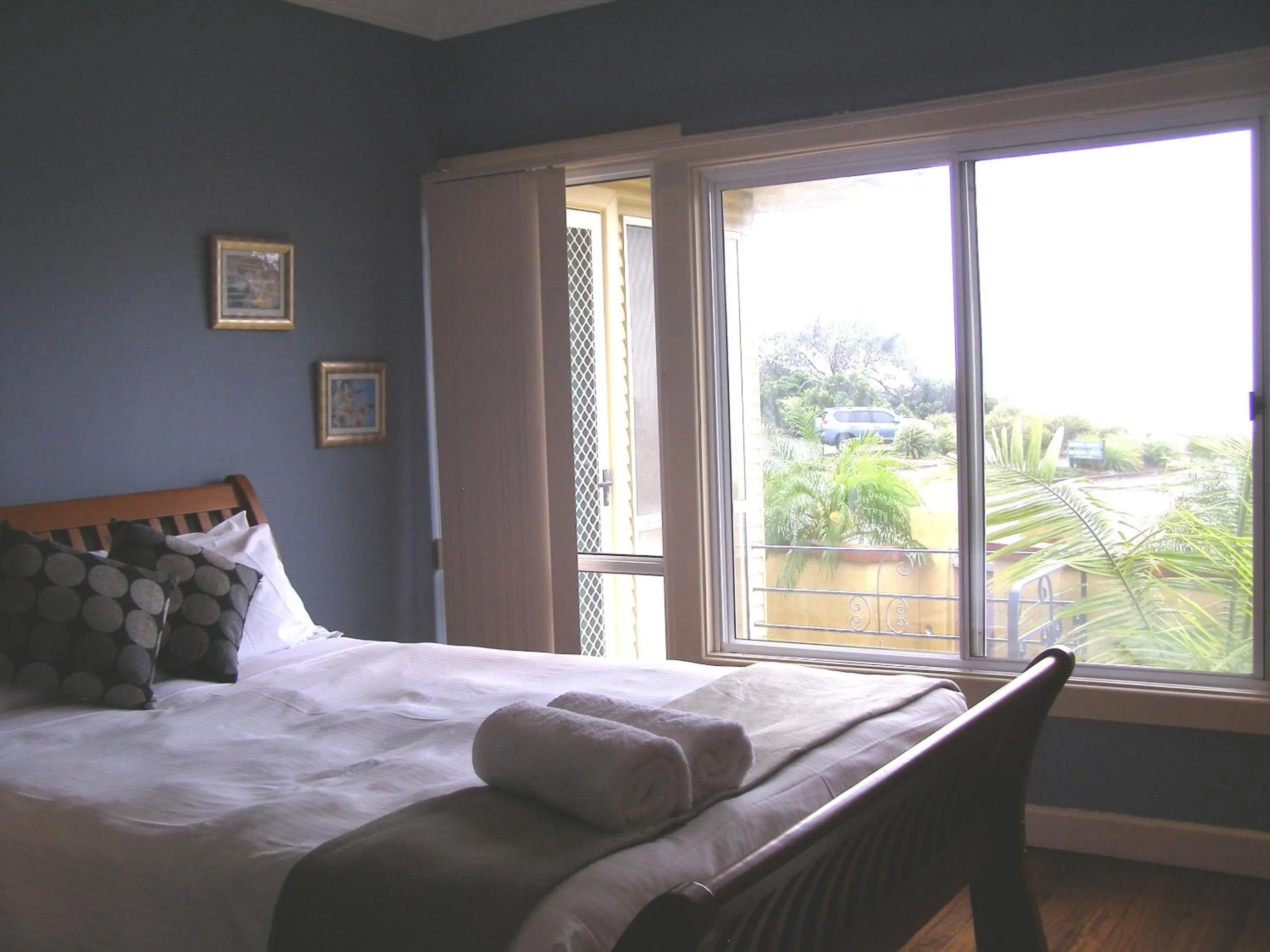 Bed in Koala Tree Motel