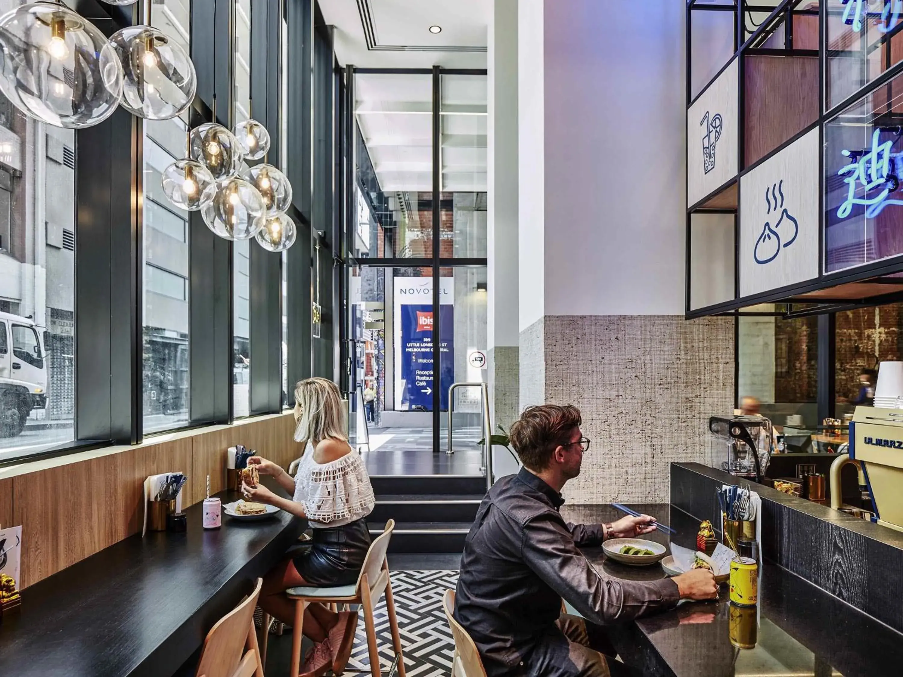 Restaurant/places to eat in Novotel Melbourne Central Restaurant/places to eat in Novotel Melbourne Central