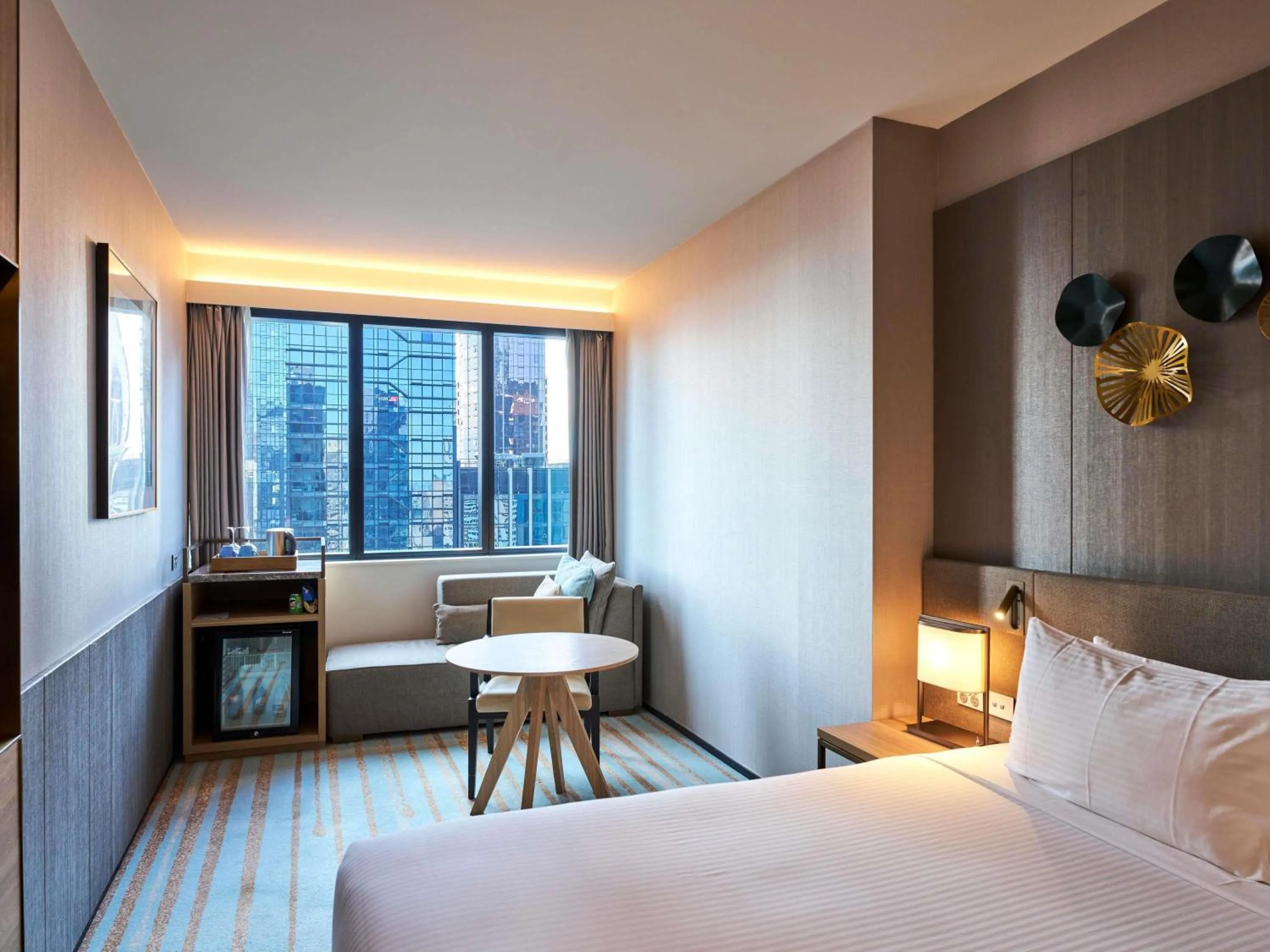 Bedroom, Bed in Novotel Melbourne Central