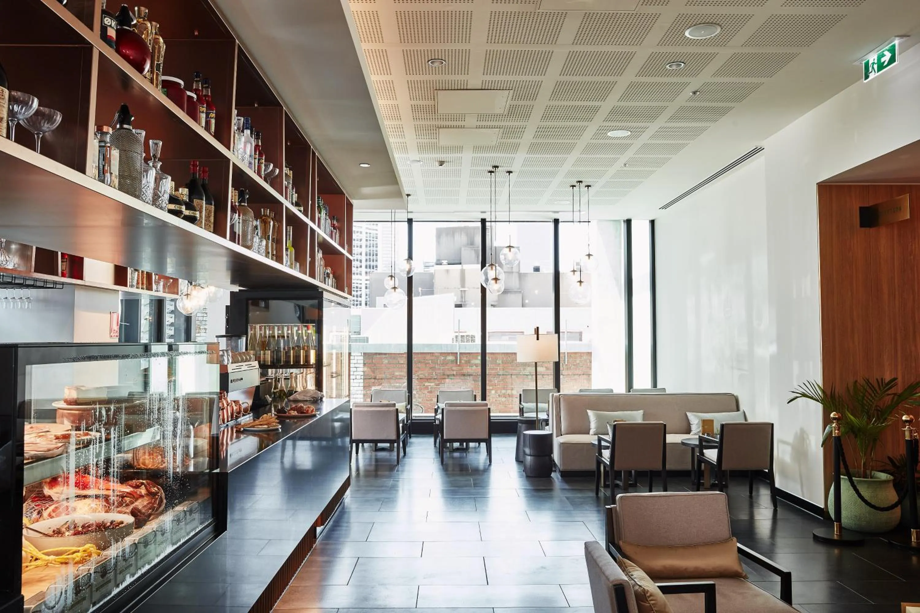 Food and drinks in Novotel Melbourne Central