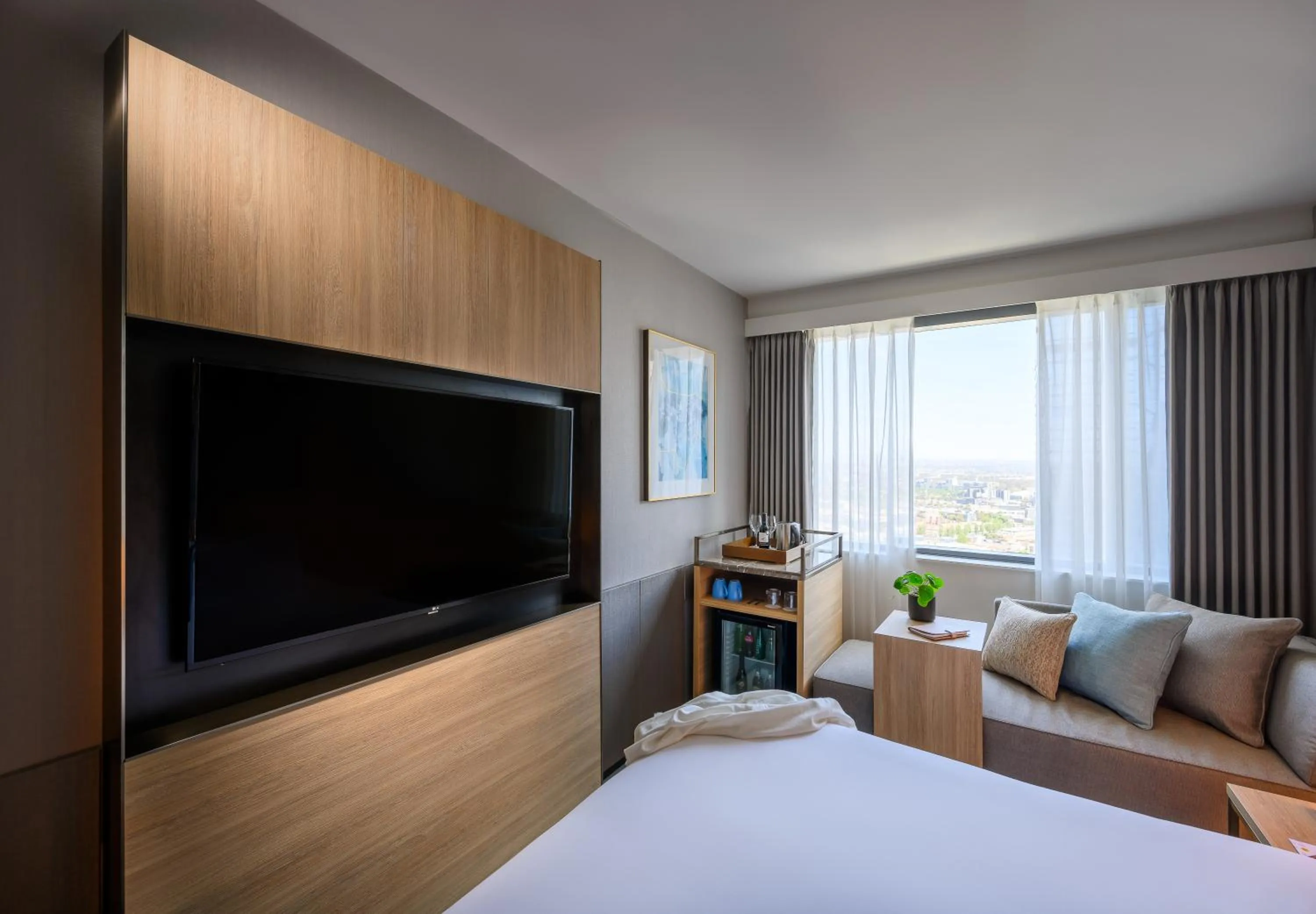 TV and multimedia, Bed in Novotel Melbourne Central