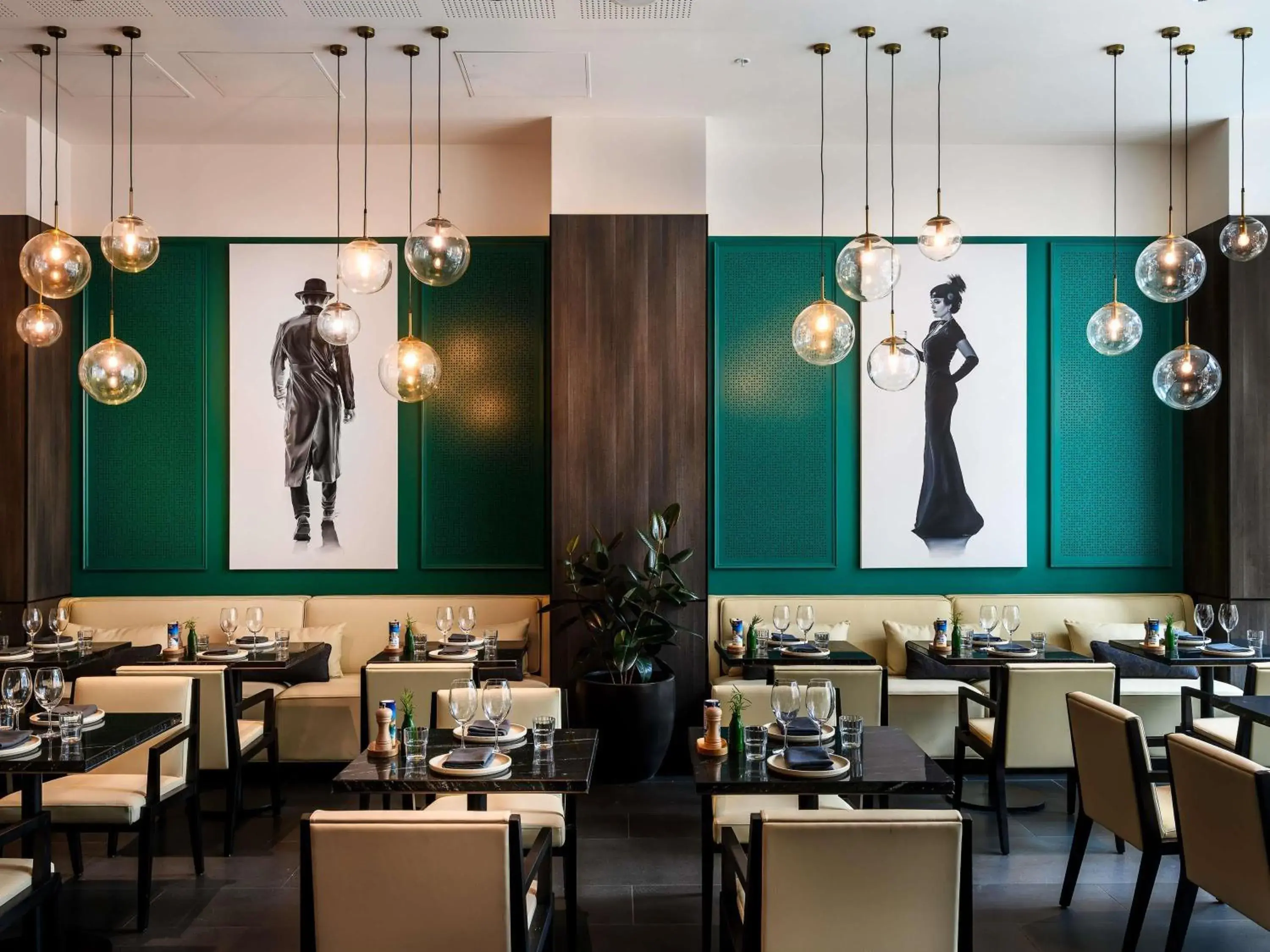 Restaurant/places to eat in ibis Melbourne Central Restaurant/places to eat in ibis Melbourne Central