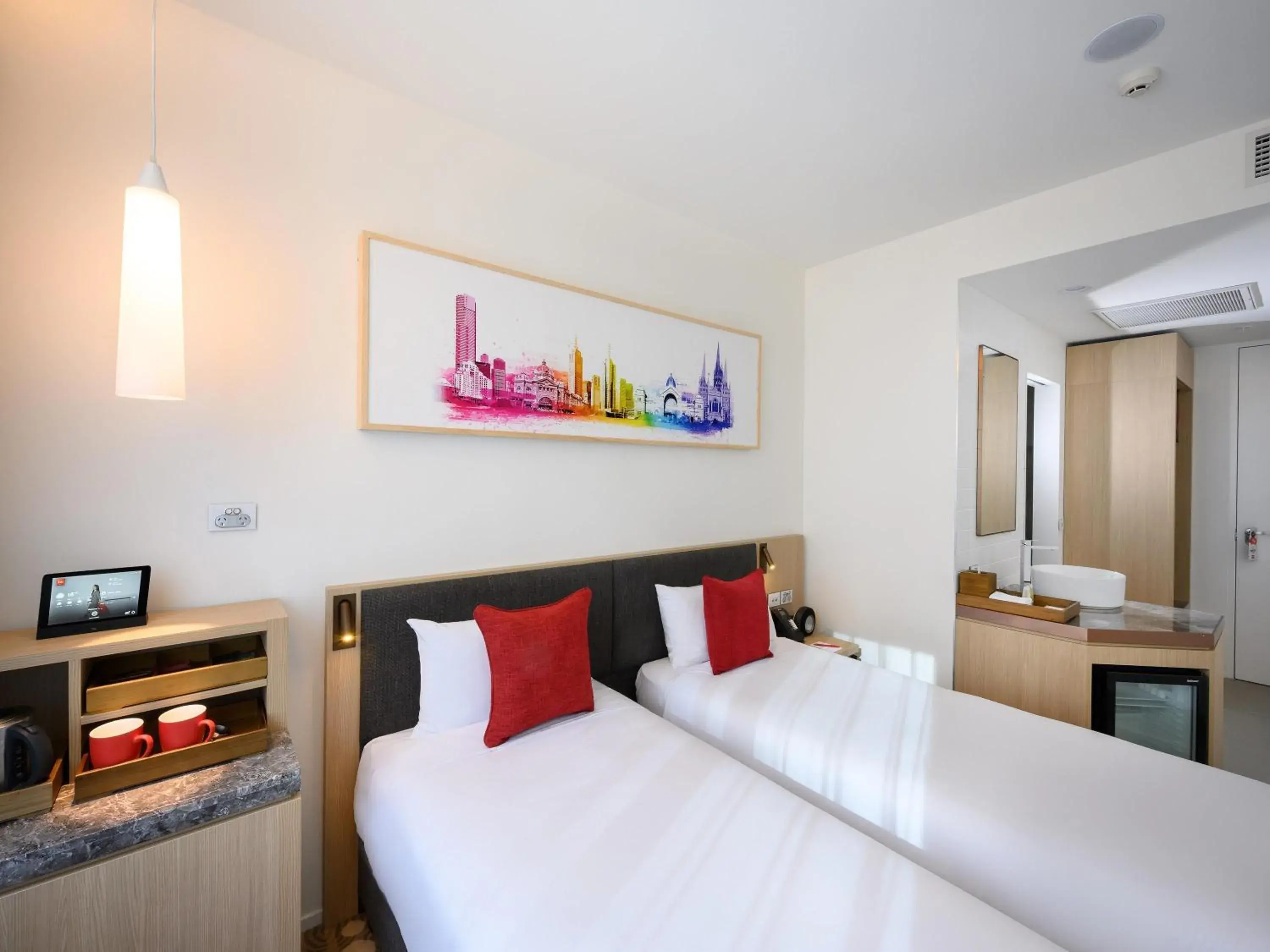 Bedroom, Bed in ibis Melbourne Central Bedroom, Bed in ibis Melbourne Central