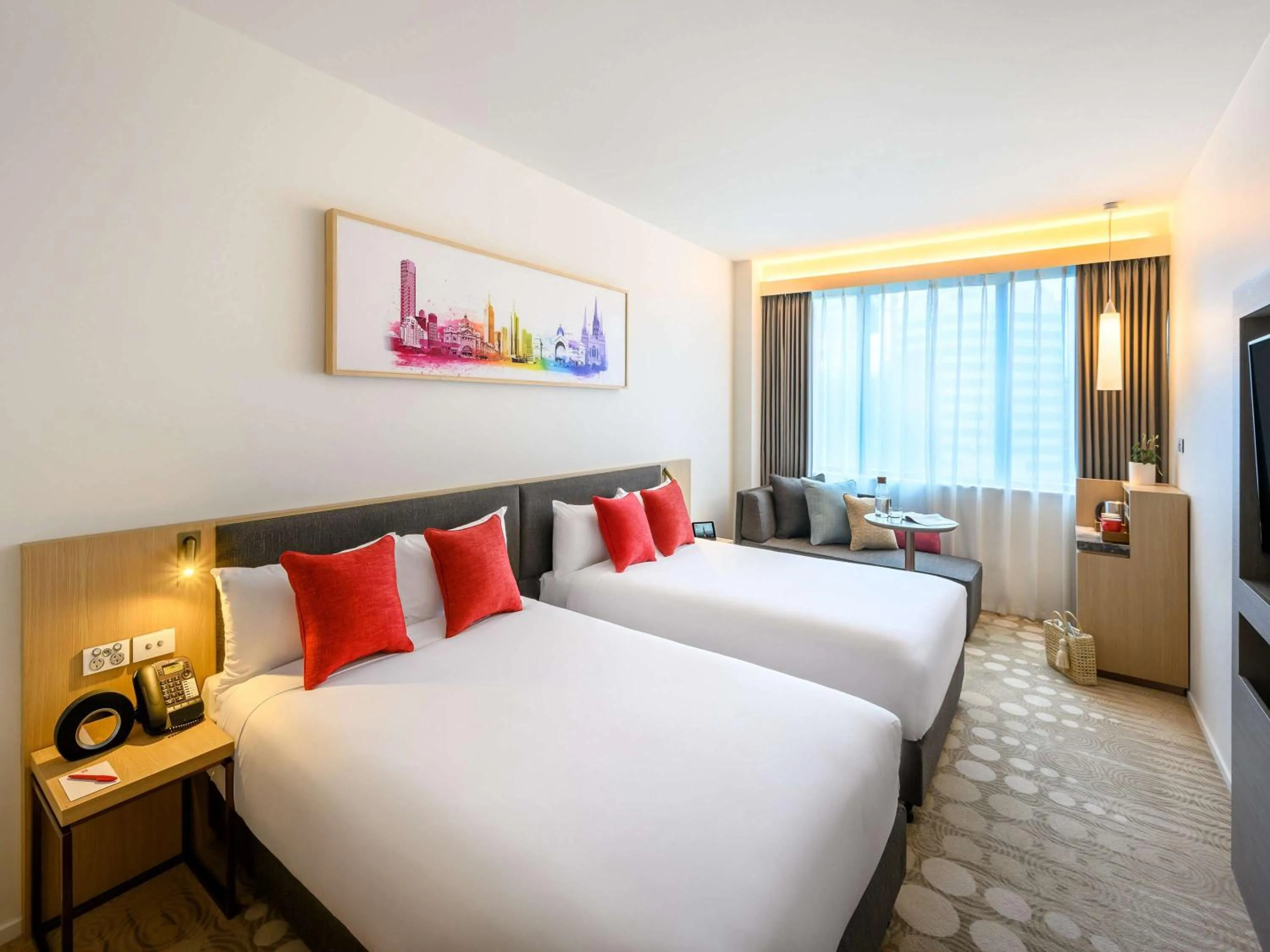 Photo of the whole room, Bed in ibis Melbourne Central