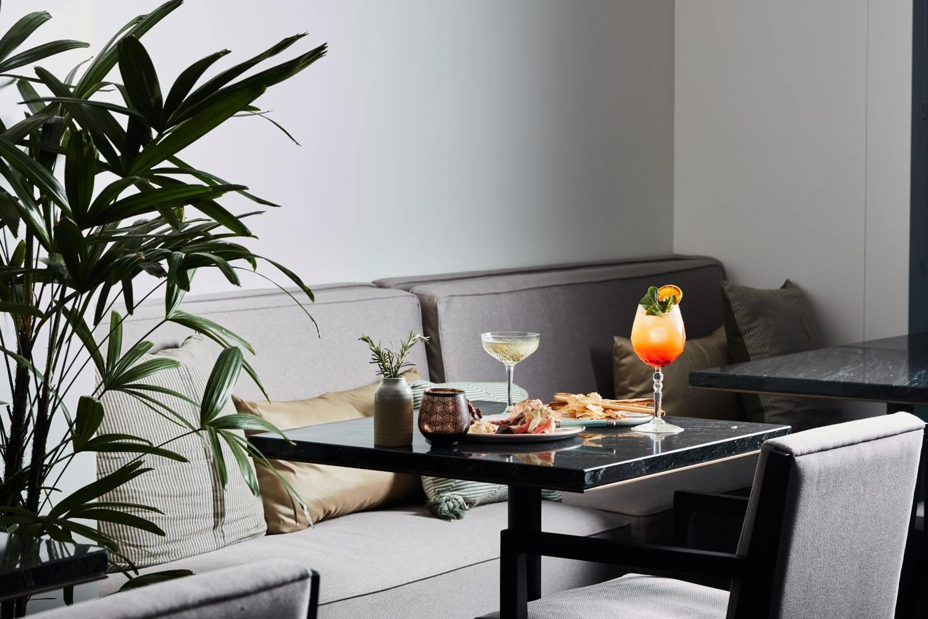 Food and drinks in ibis Melbourne Central