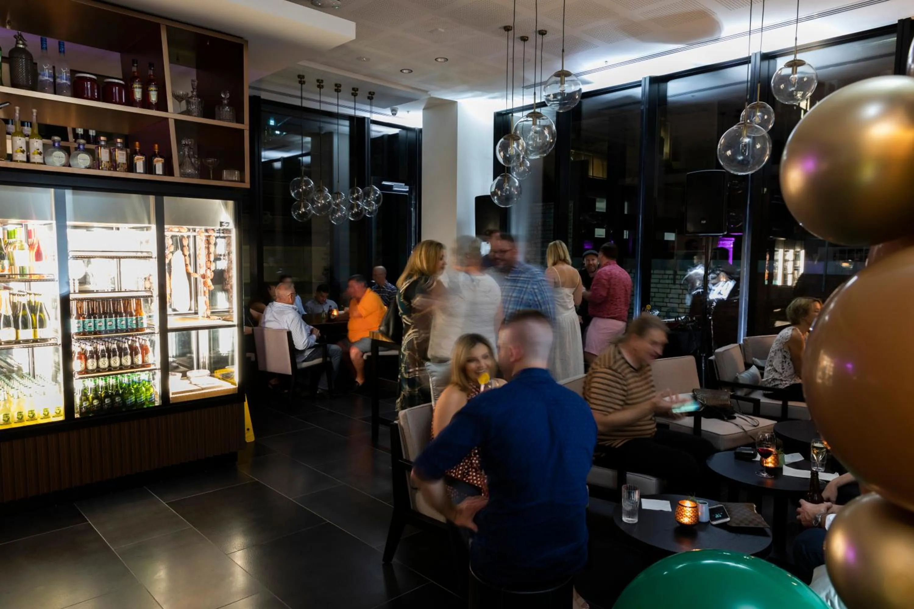 Lounge or bar in ibis Melbourne Central