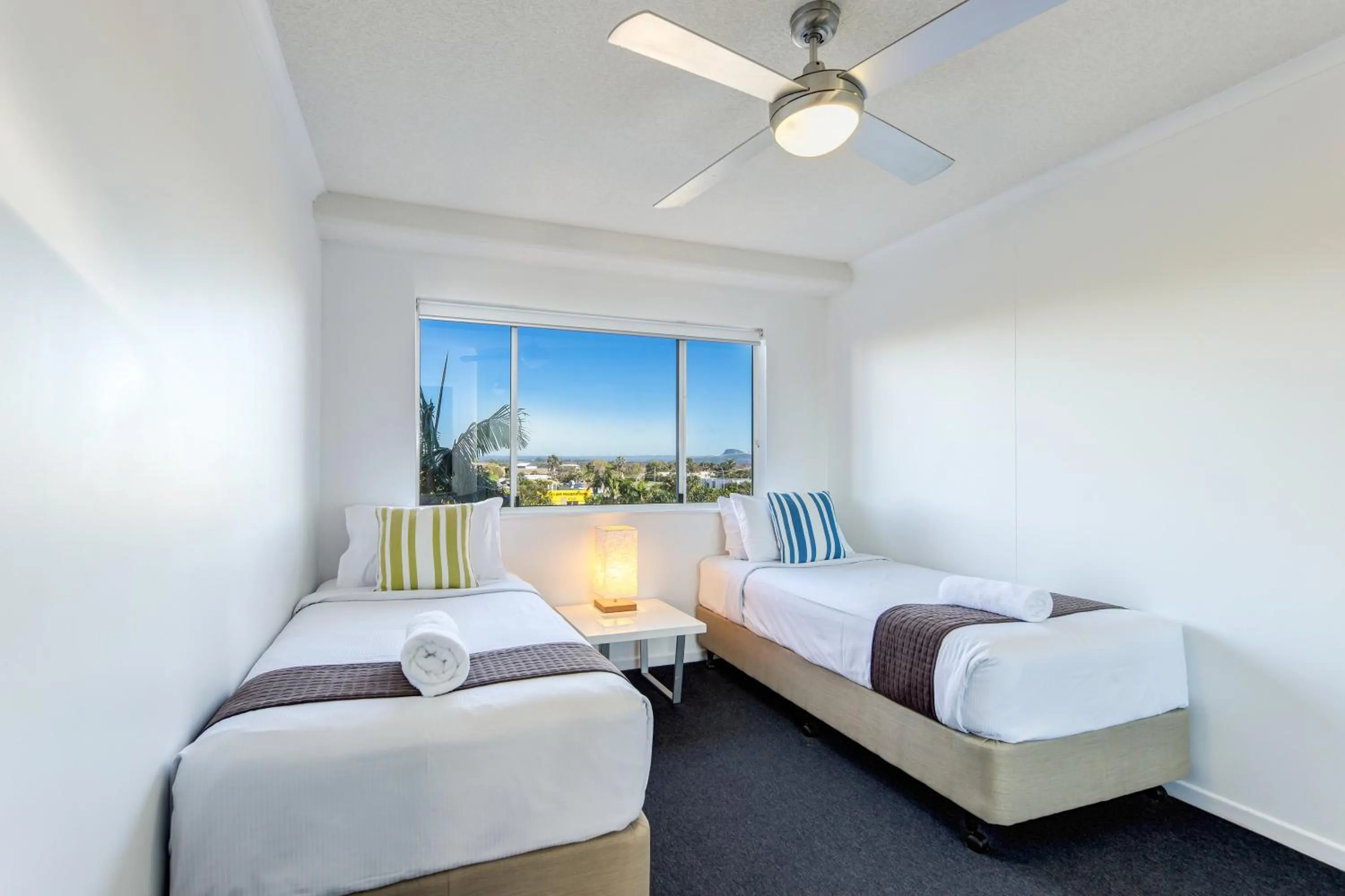 Bedroom, Bed in Atlantis Marcoola