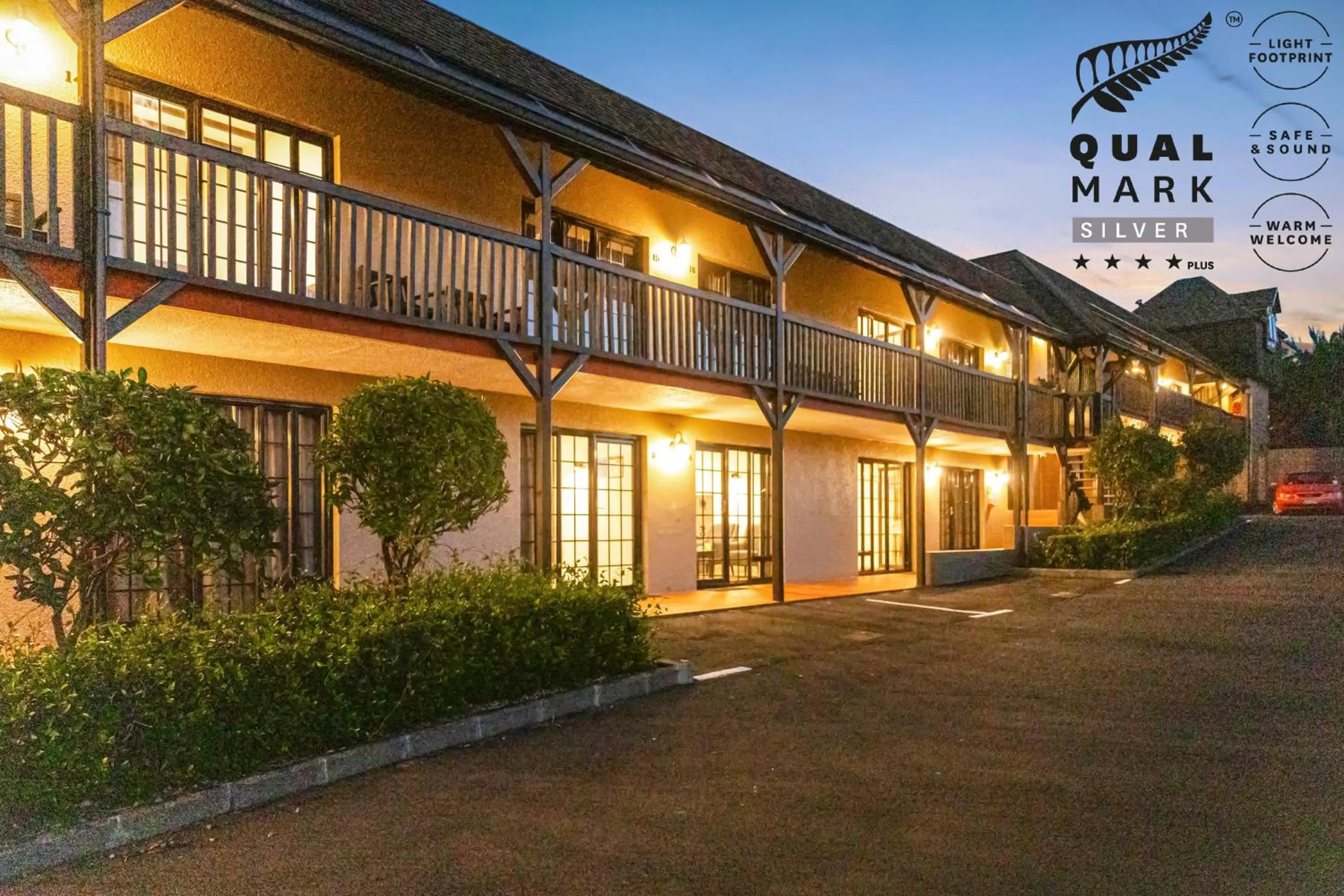 Property building in Knights Inn