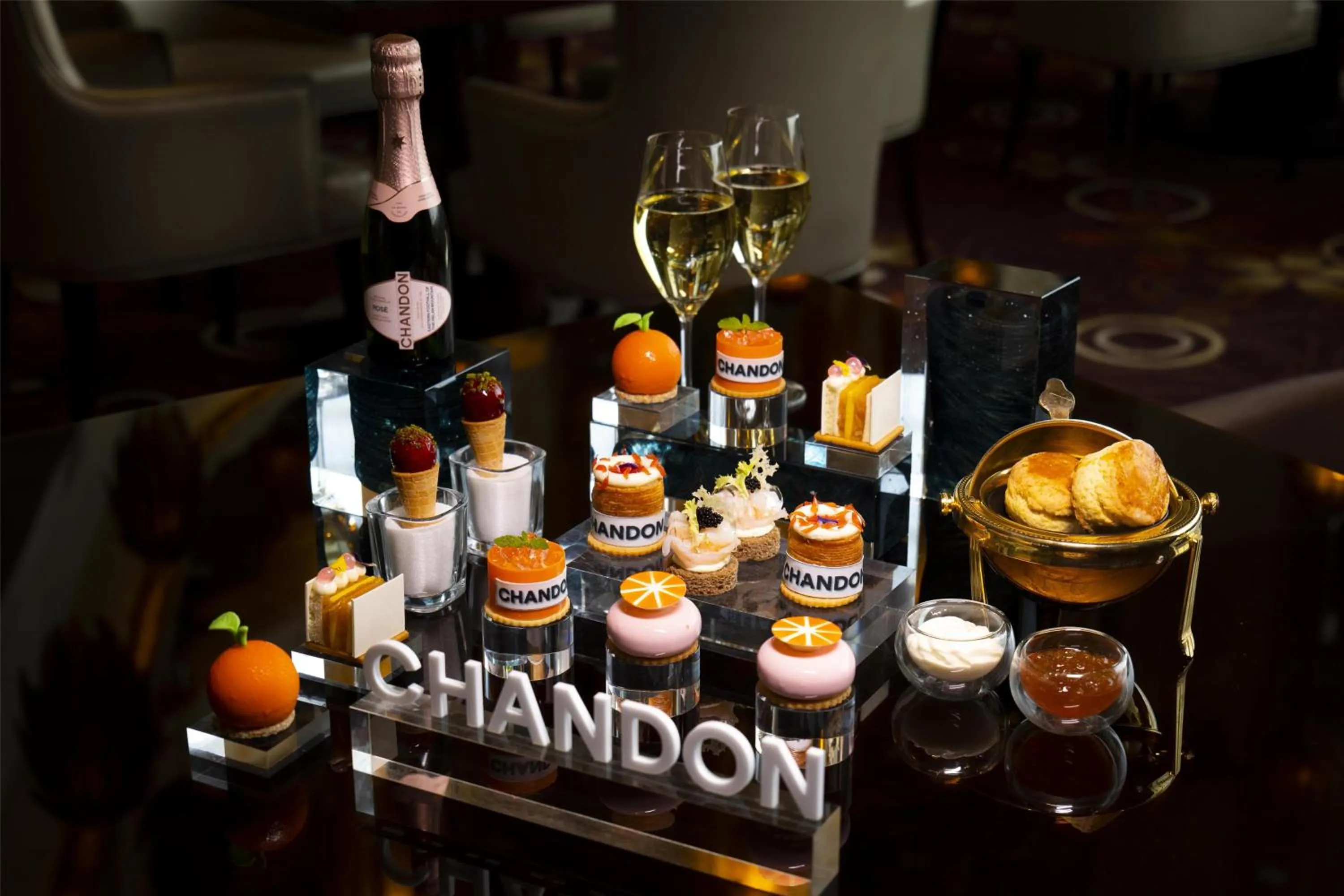 Lobby or reception in Kempinski Hotel Yinchuan