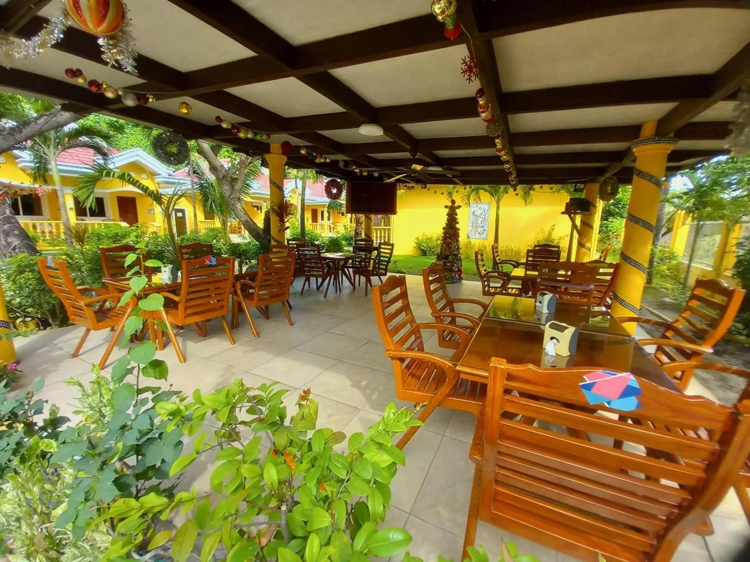 Restaurant/places to eat in Malapascua Garden Resort Restaurant/places to eat in Malapascua Garden Resort