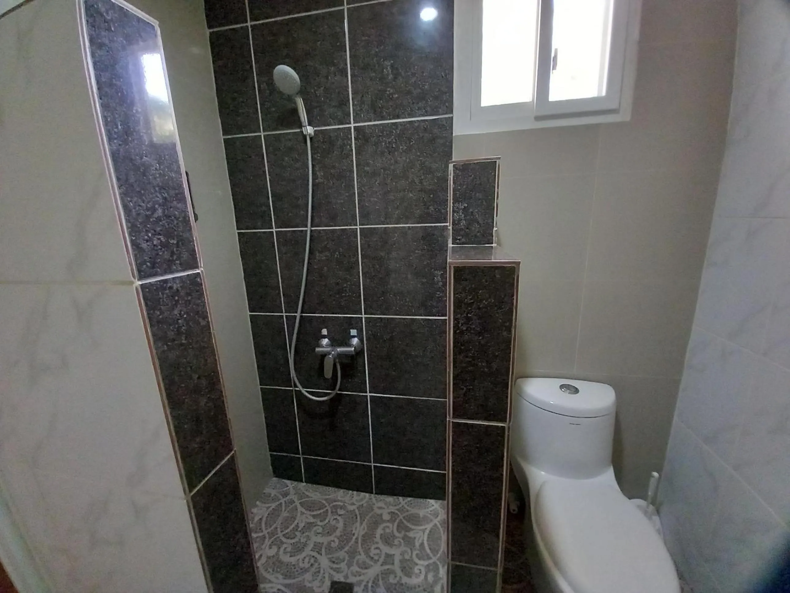 Bathroom in Malapascua Garden Resort