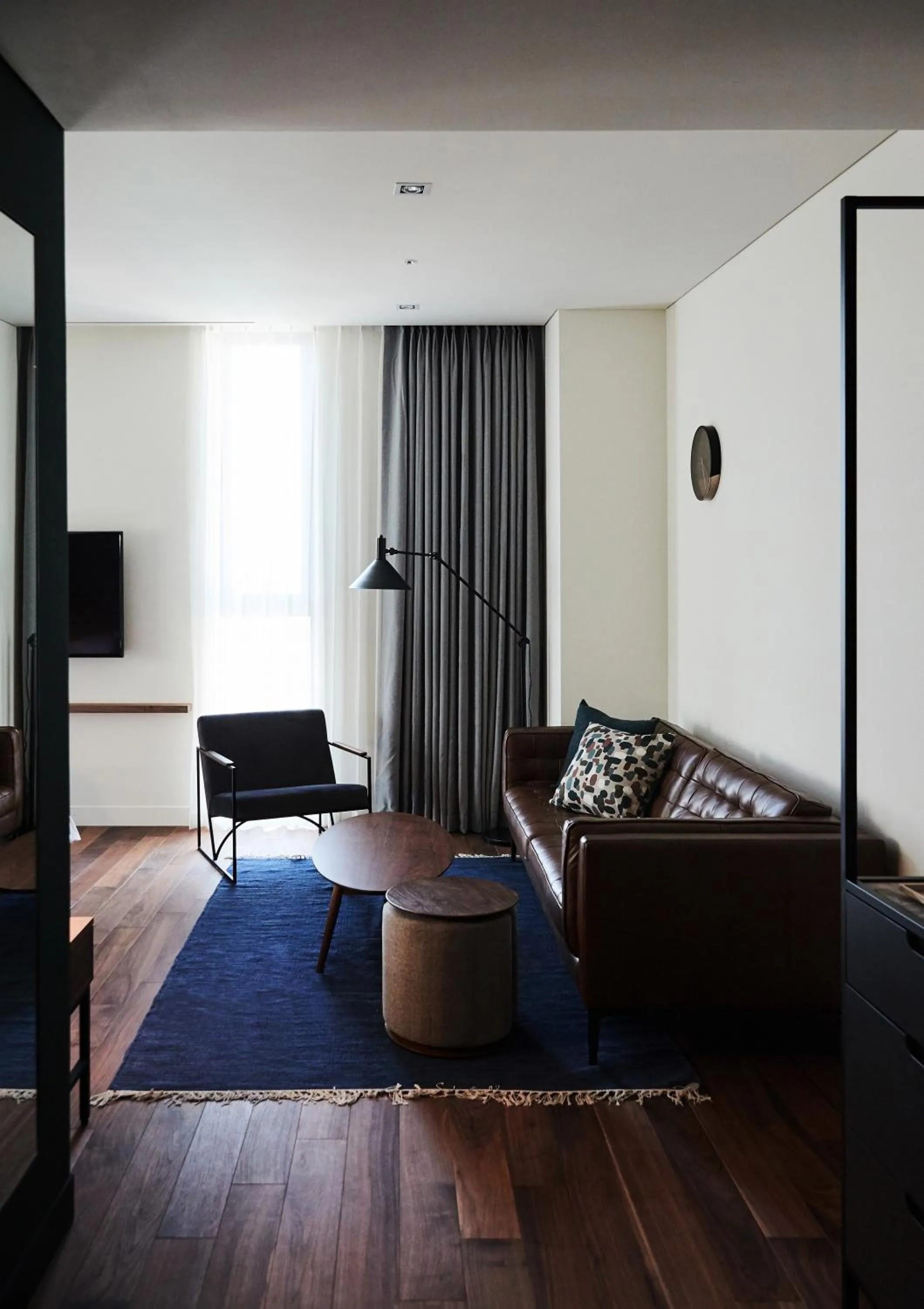 Living room, Bed in La Casa hotel Gwangmyeong