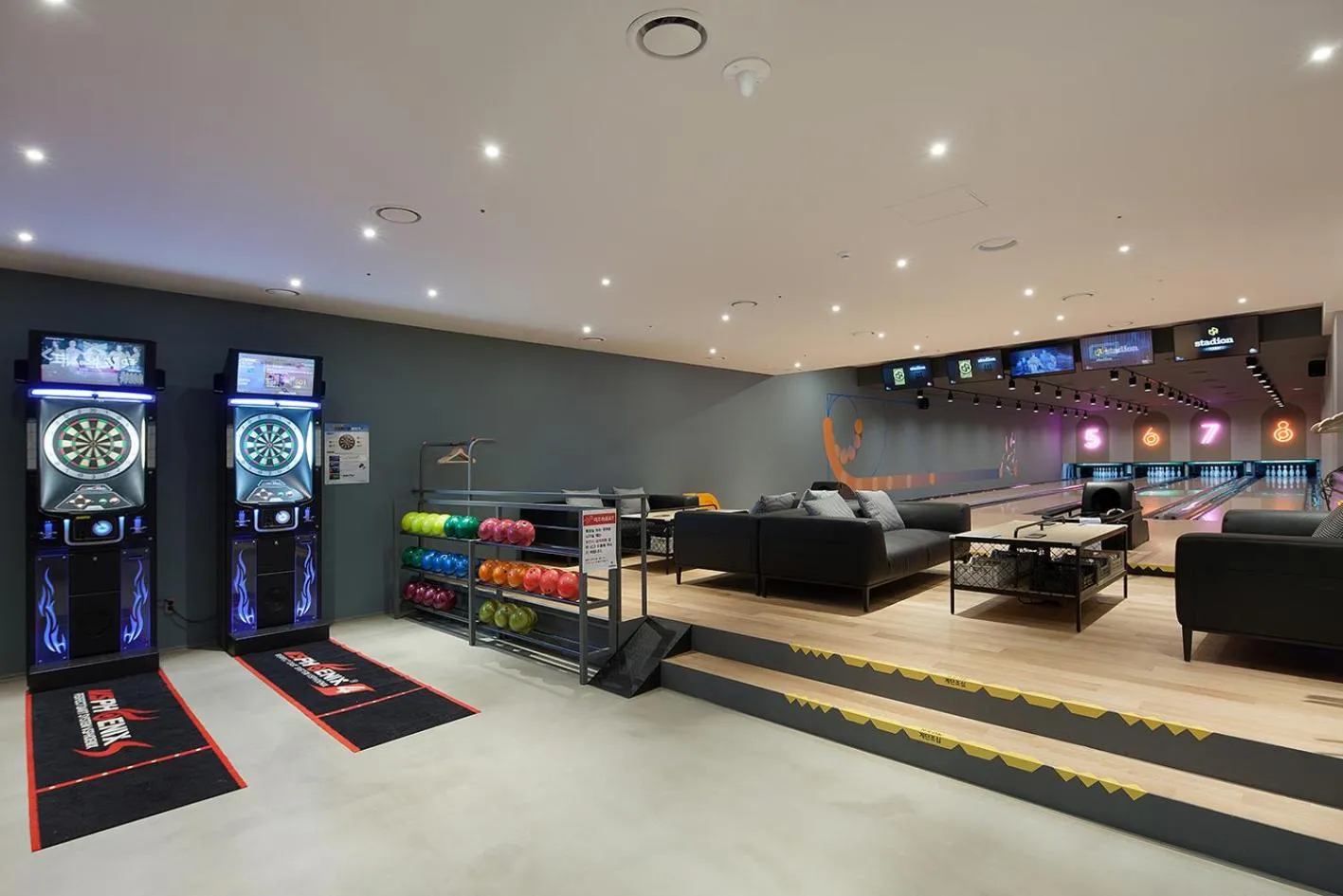 Bowling in La Casa hotel Gwangmyeong