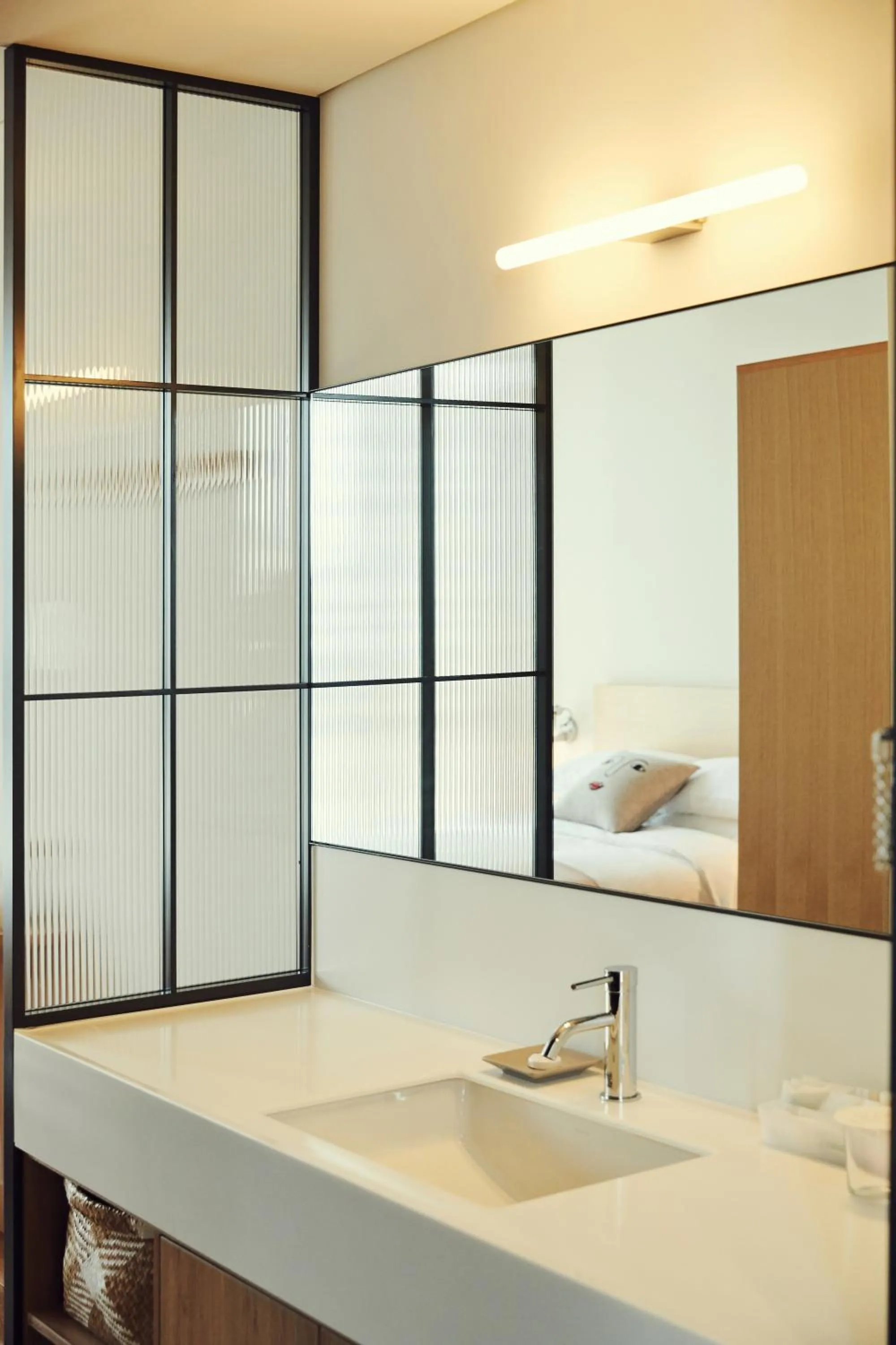 Bathroom, Bed in La Casa hotel Gwangmyeong