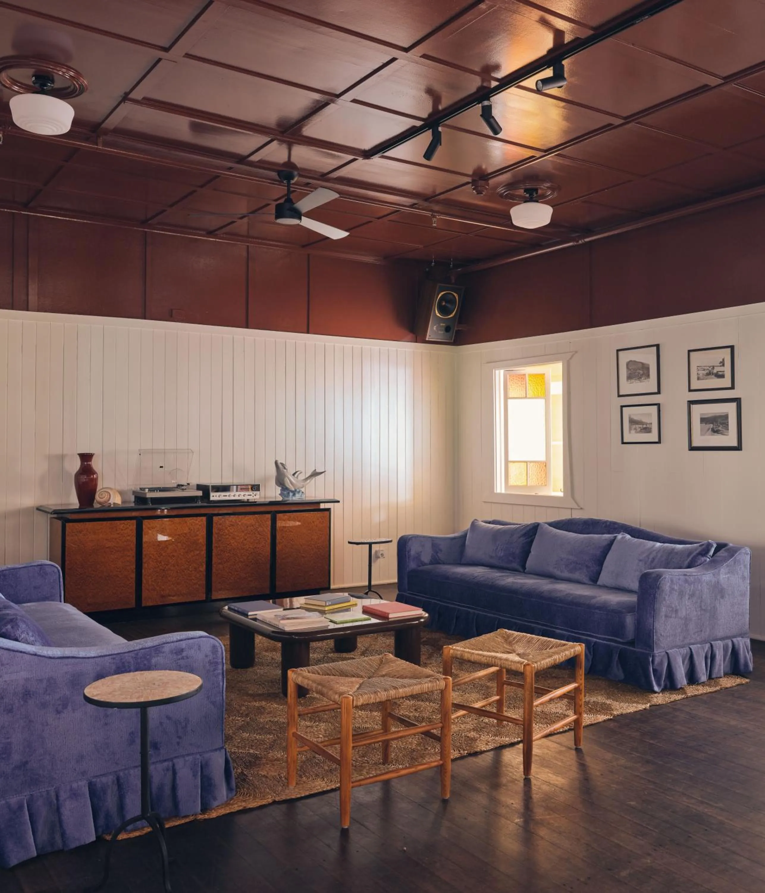 Lounge or bar in Halse Lodge Noosa Heads