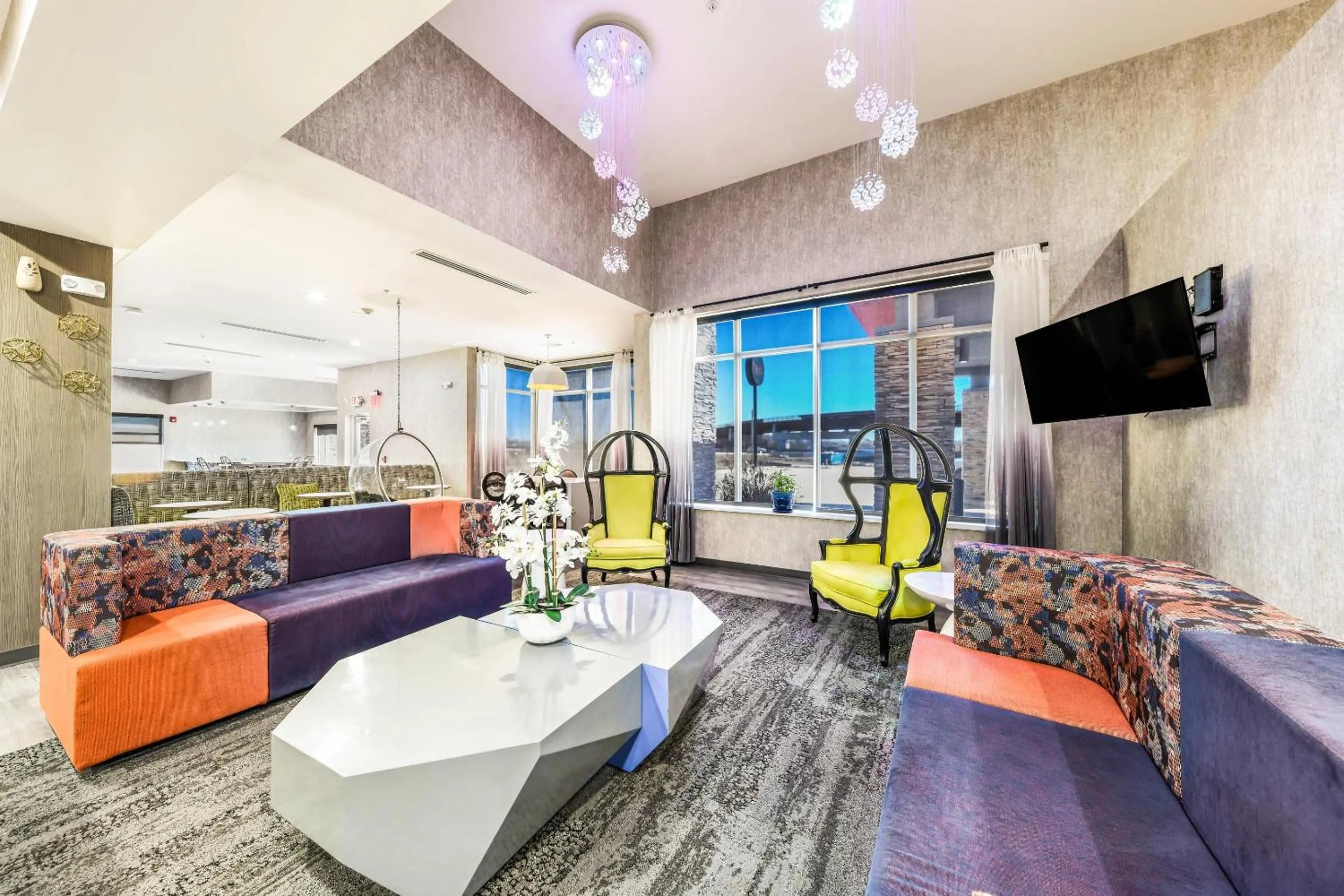 Lobby or reception in Hy-Lo Hotel, an Ascend Collection Hotel