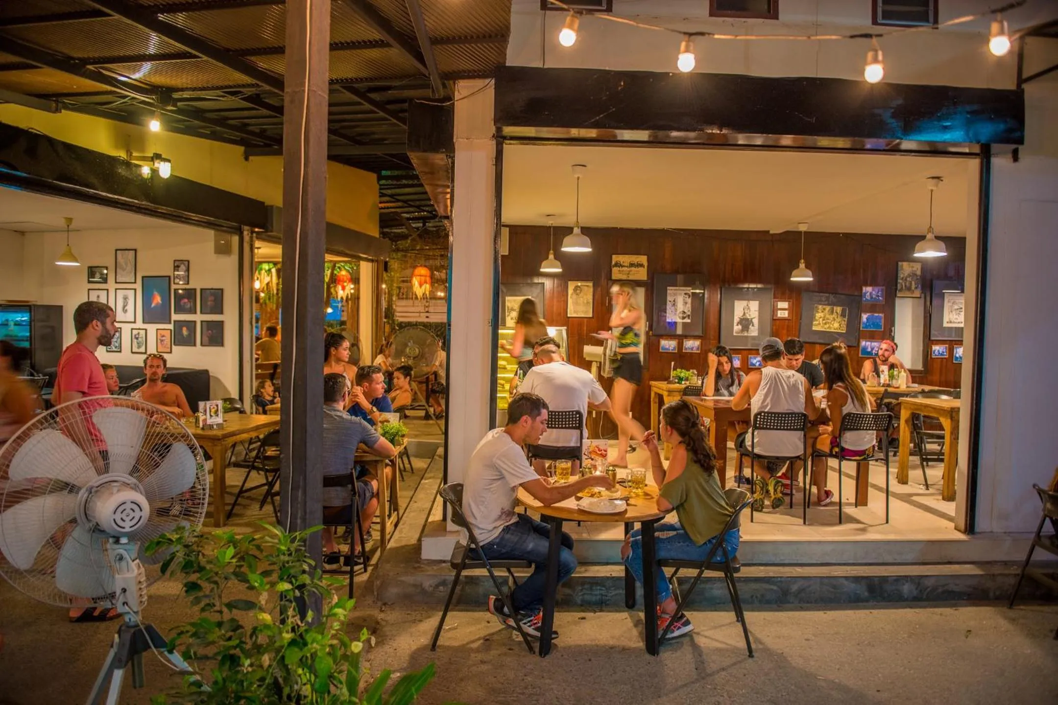 Lunch in PP Charlie Beach Resort