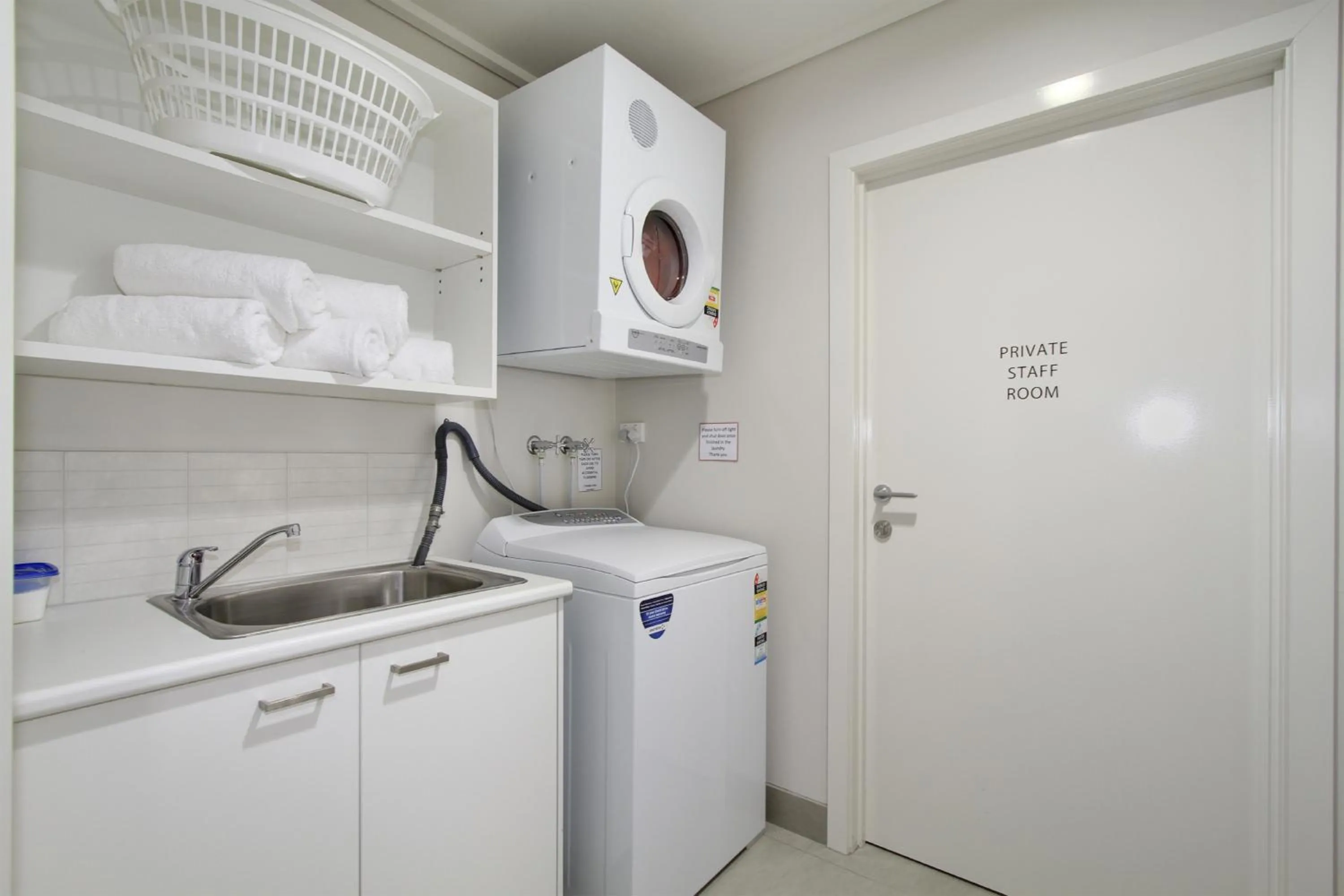 laundry in Bridges on Argyle