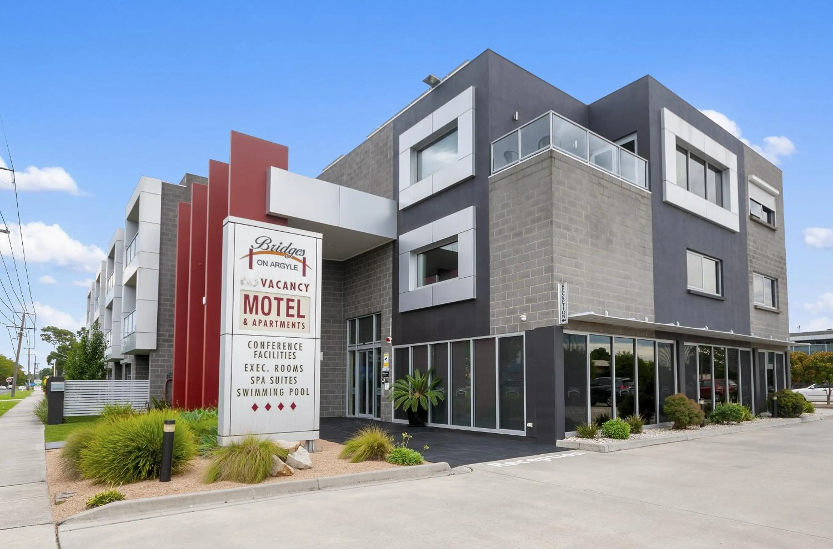 Property building in Bridges on Argyle