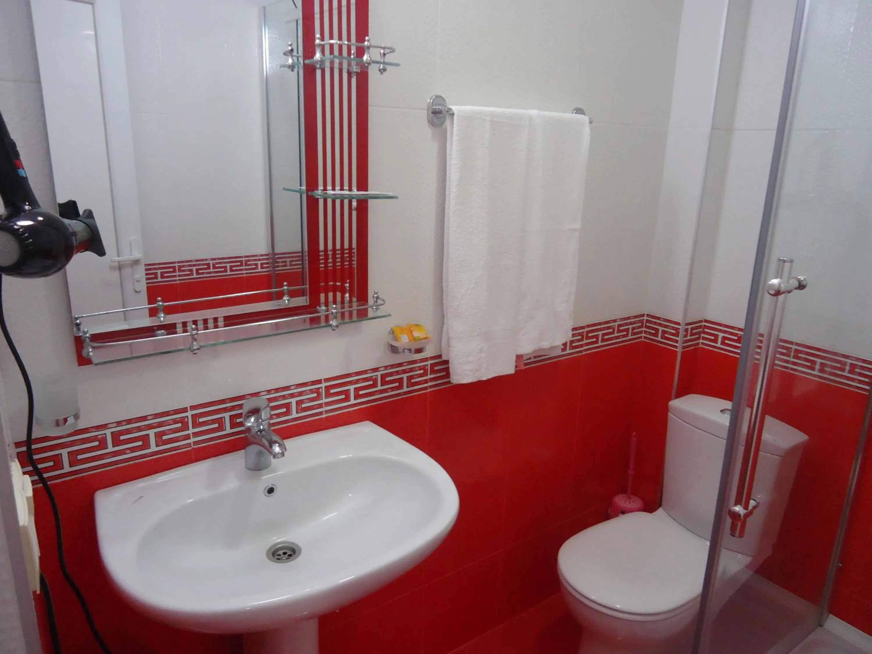 Bathroom in Marani Hotel