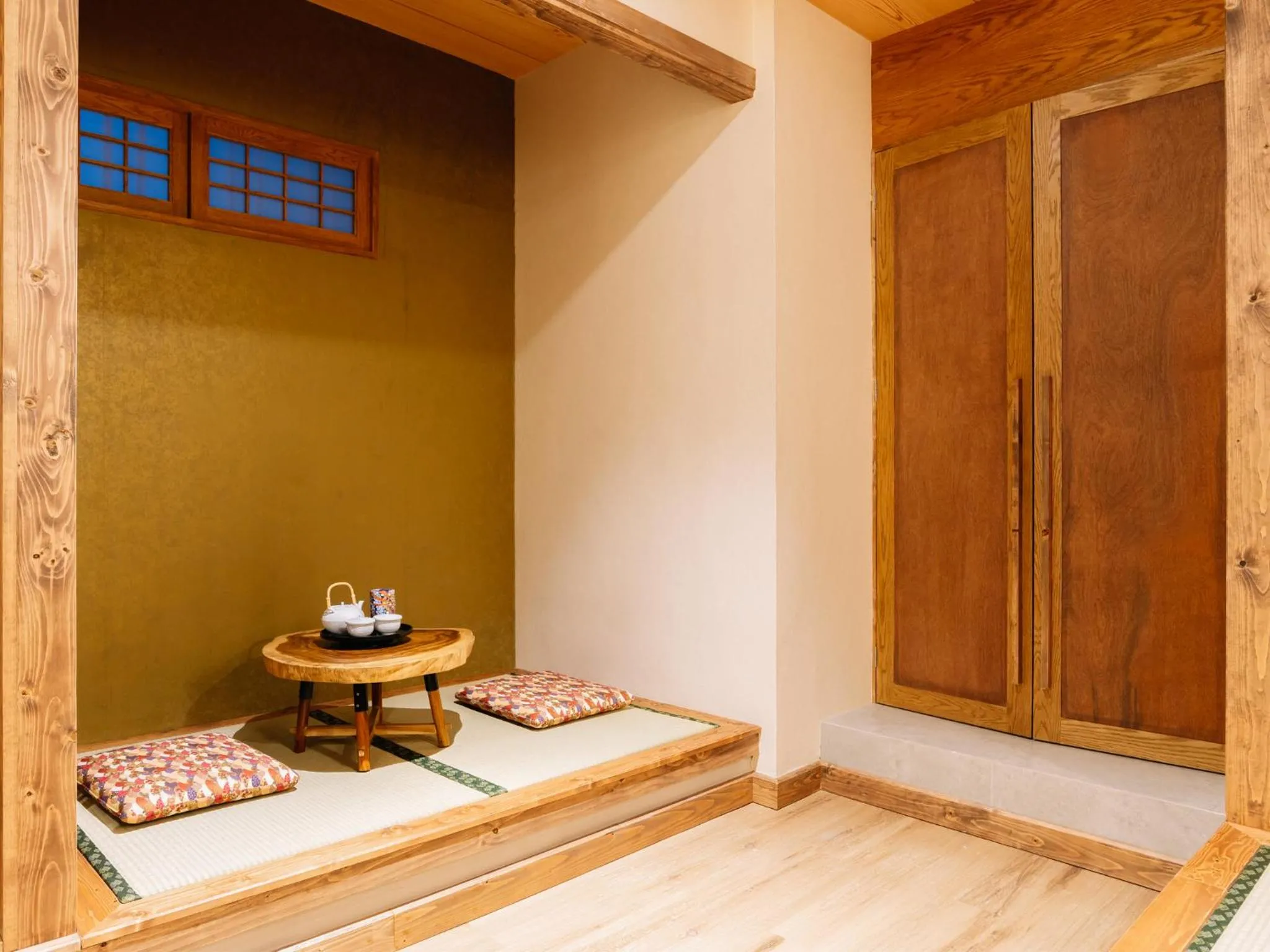 MAYU Bangkok Japanese Style Hotel