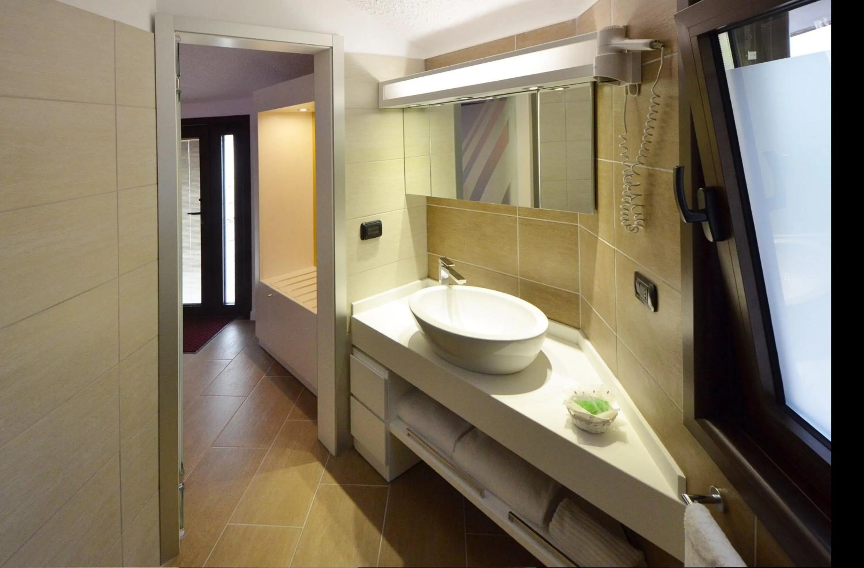 Bathroom in Calanica Resort