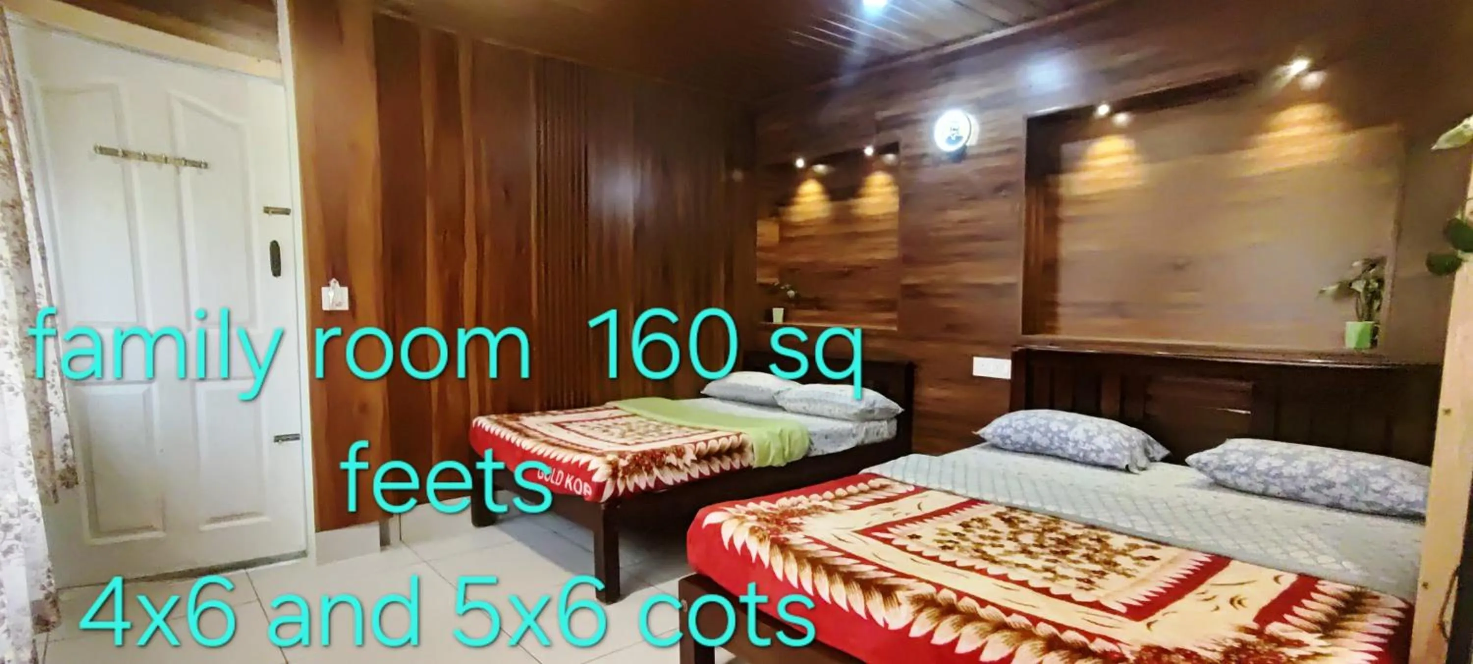 Bed in Greenview holiday inn