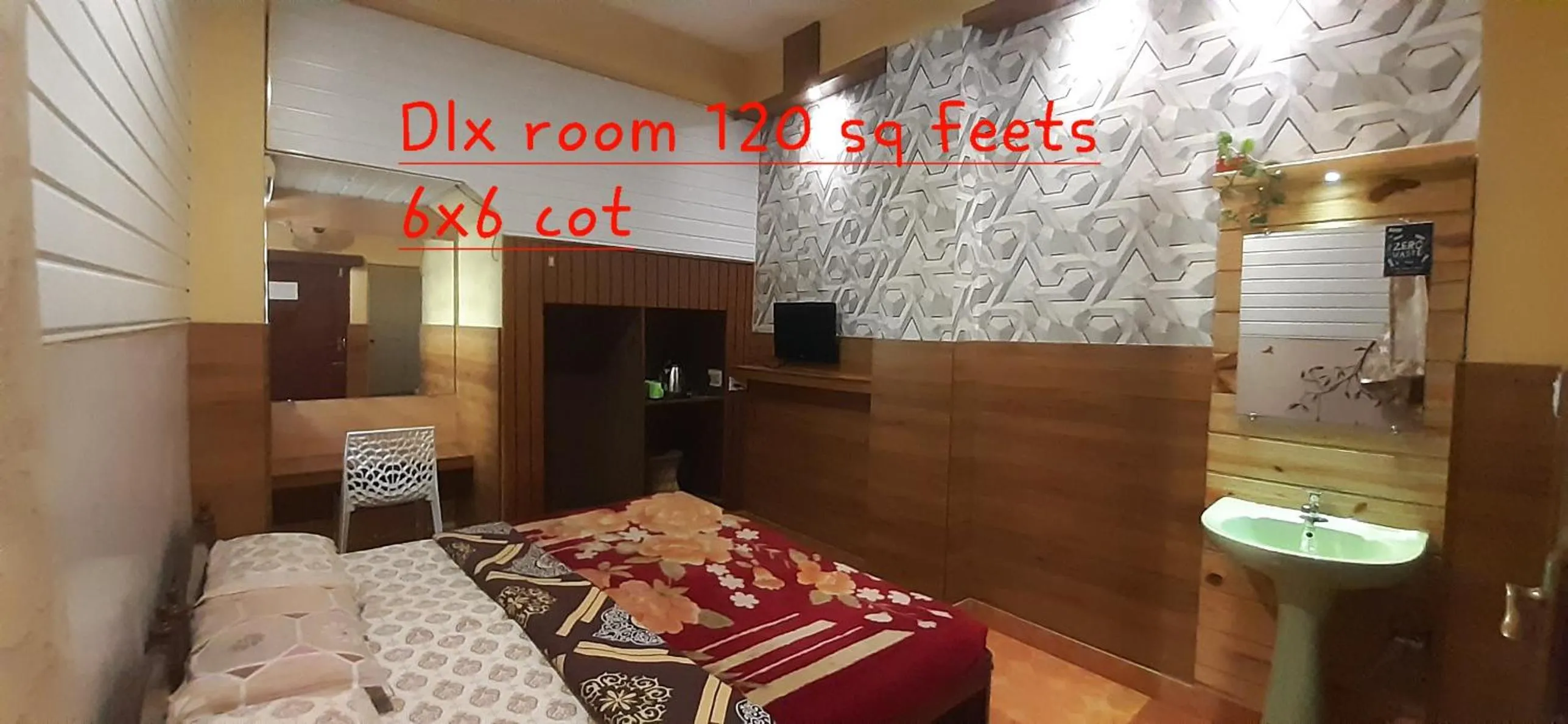 Bed in Greenview holiday inn