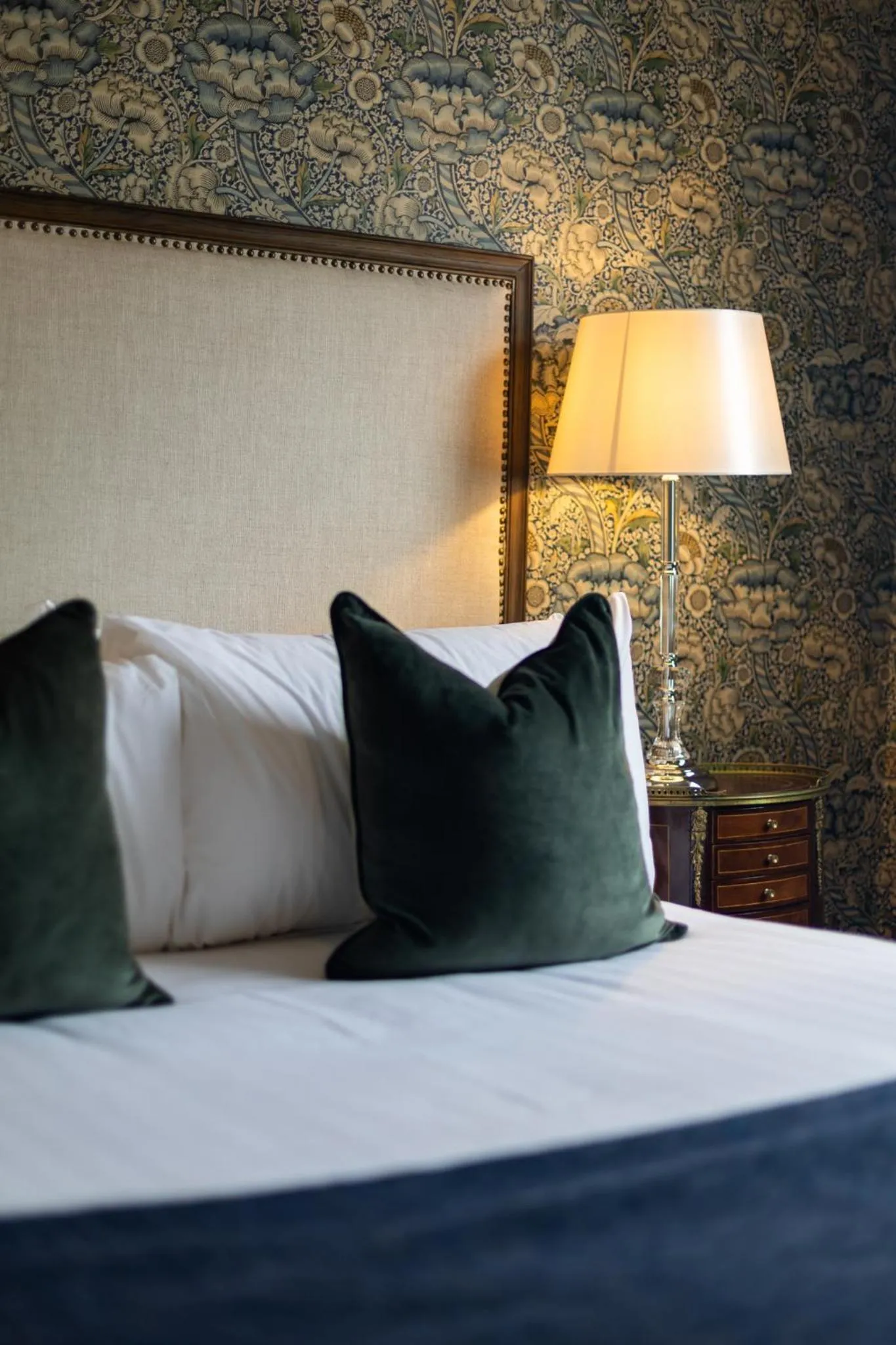 Bedroom, Bed in Quamby Estate - 20 Minutes from Launceston