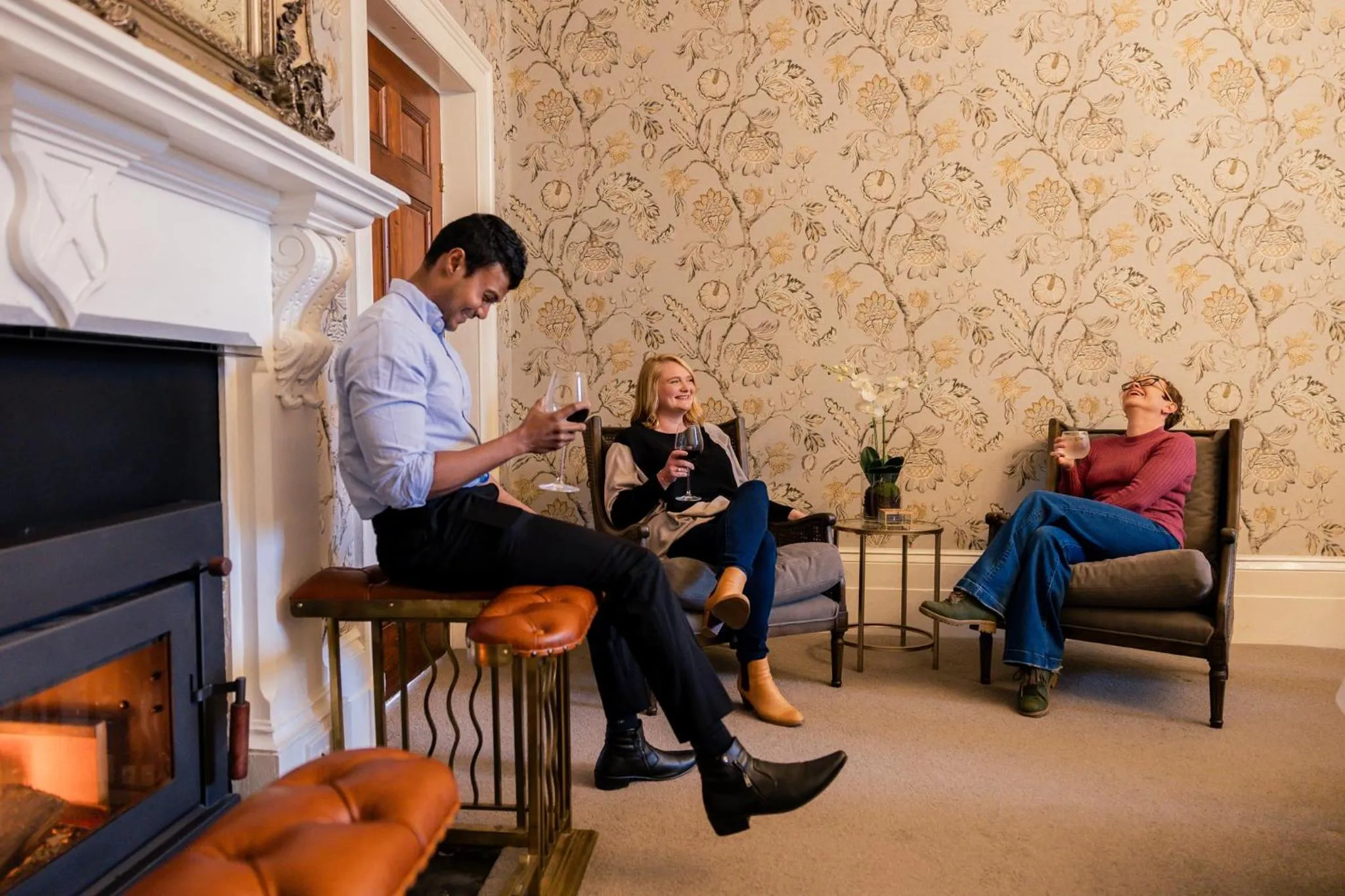 Dining area in Quamby Estate - 20 Minutes from Launceston