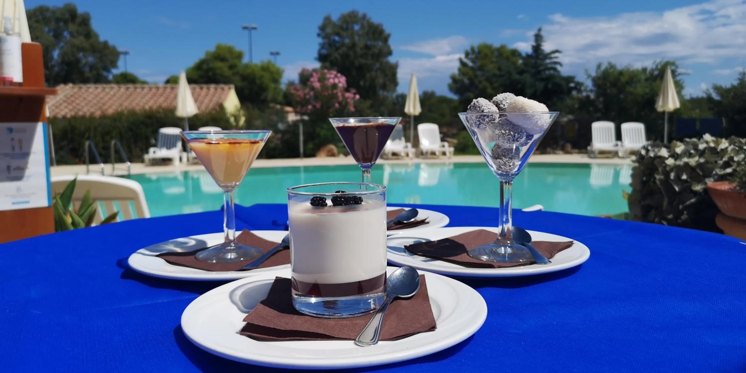 Food and drinks in Hotel Cala Mirto