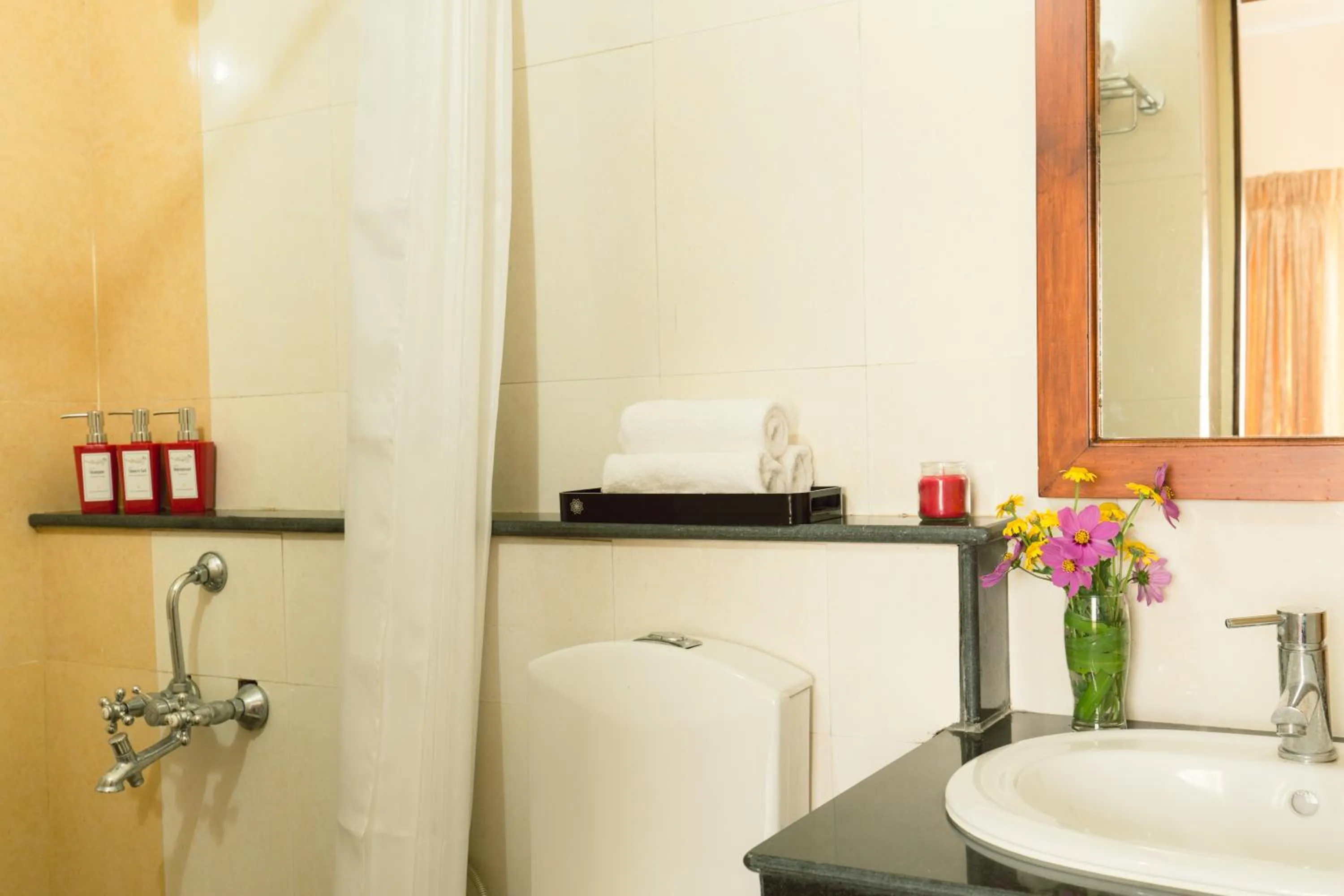 Bathroom in The Xanadu Meghadootam
