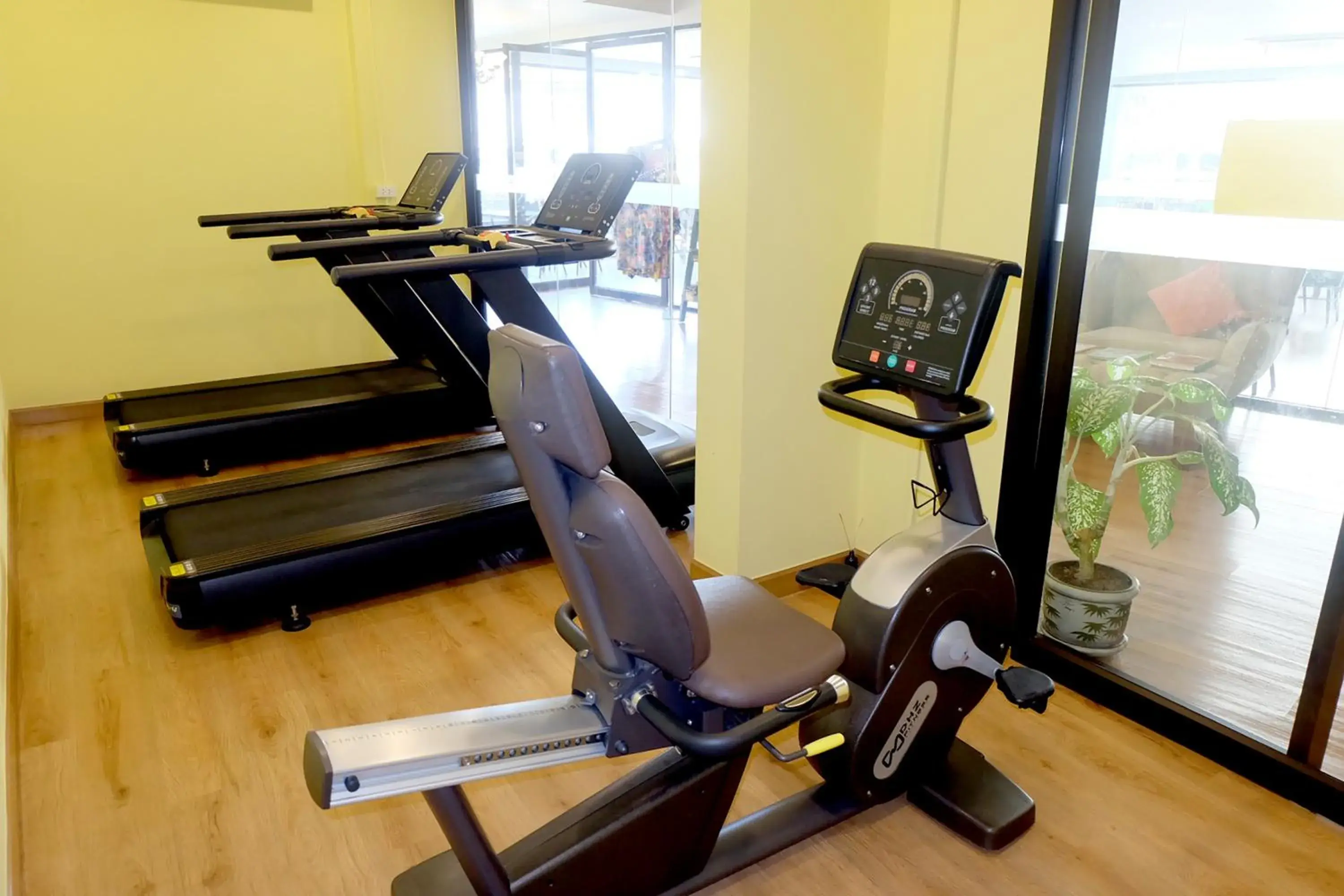 Fitness centre/facilities in Siri Oriental Bangkok Hotel Fitness centre/facilities in Siri Oriental Bangkok Hotel