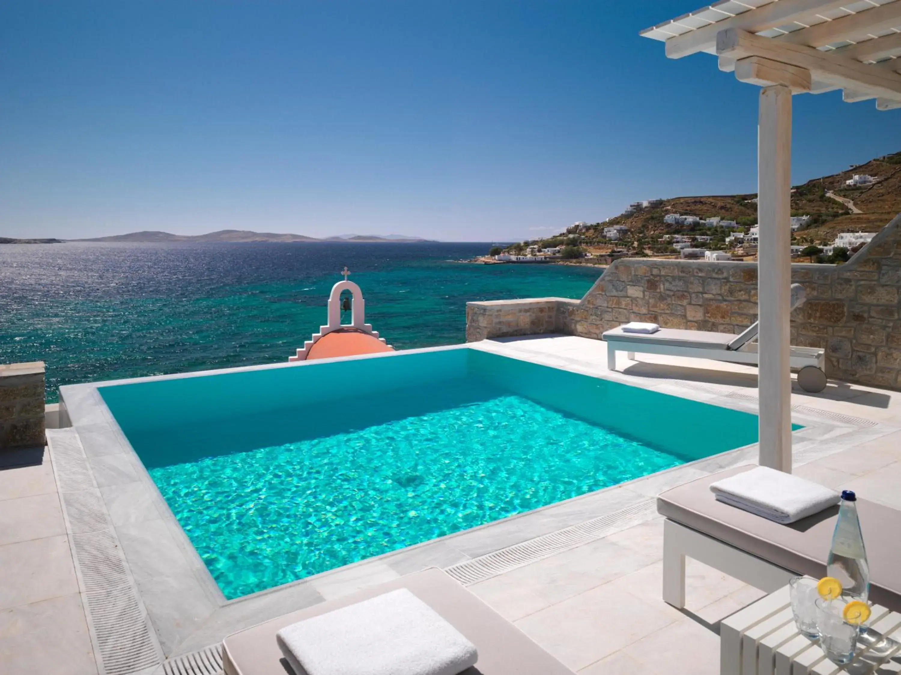 Suite with Private Pool in Mykonos Grand Hotel & Resort Suite with Private Pool in Mykonos Grand Hotel & Resort