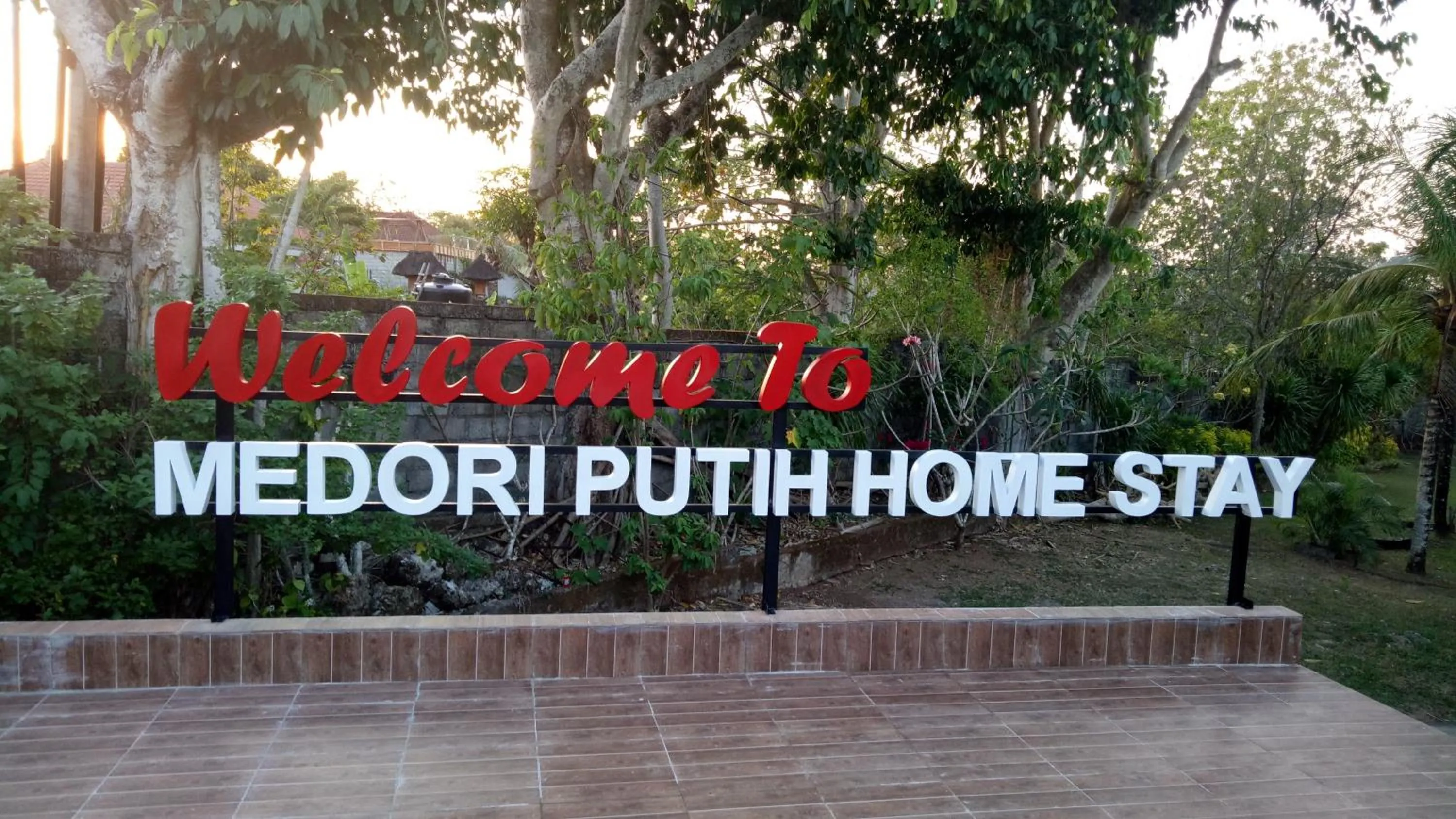 Medori Putih Homestay