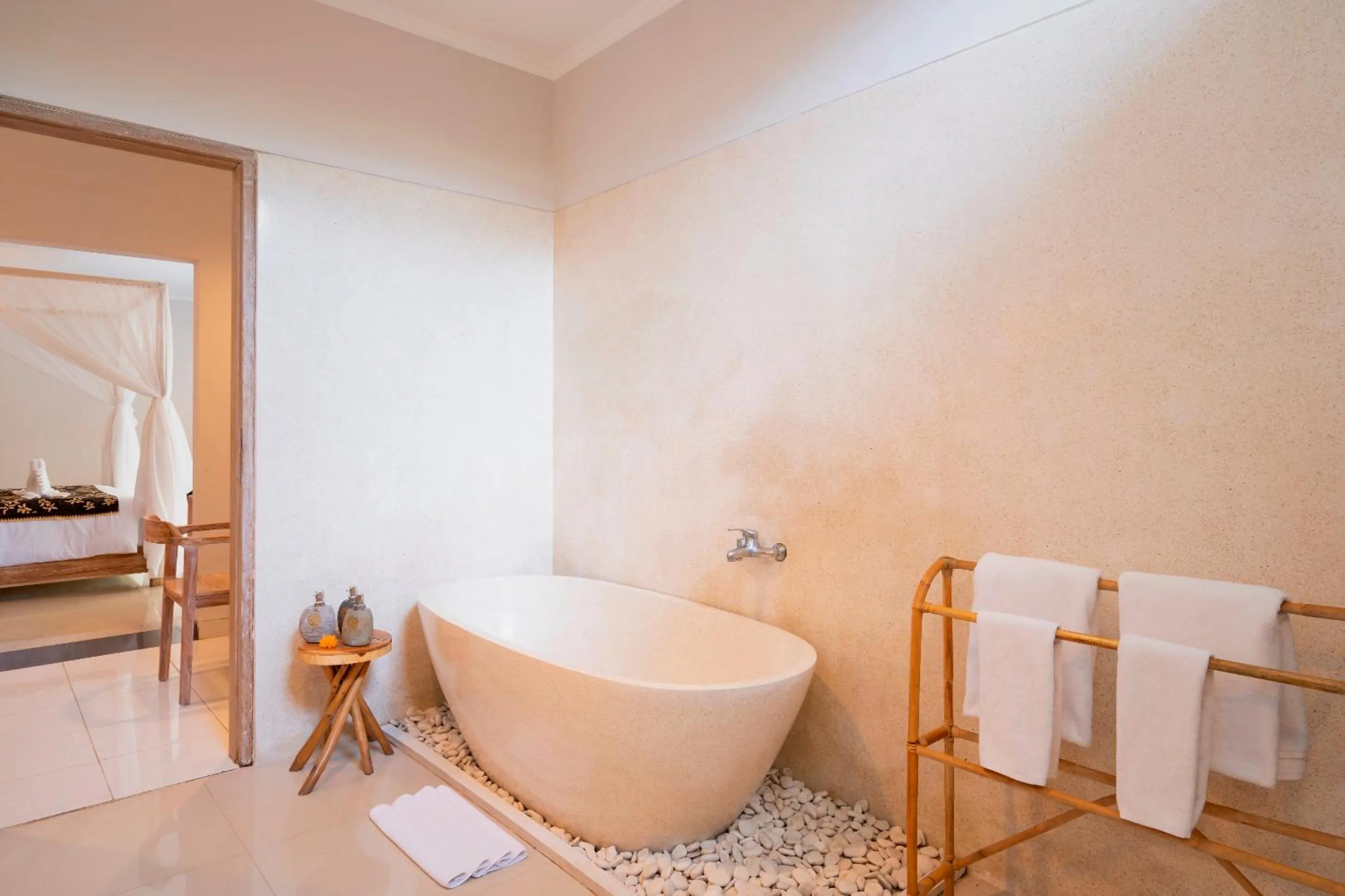 Bathroom in Freddies Resort & Villas Ubud by Kanaya Hospitality