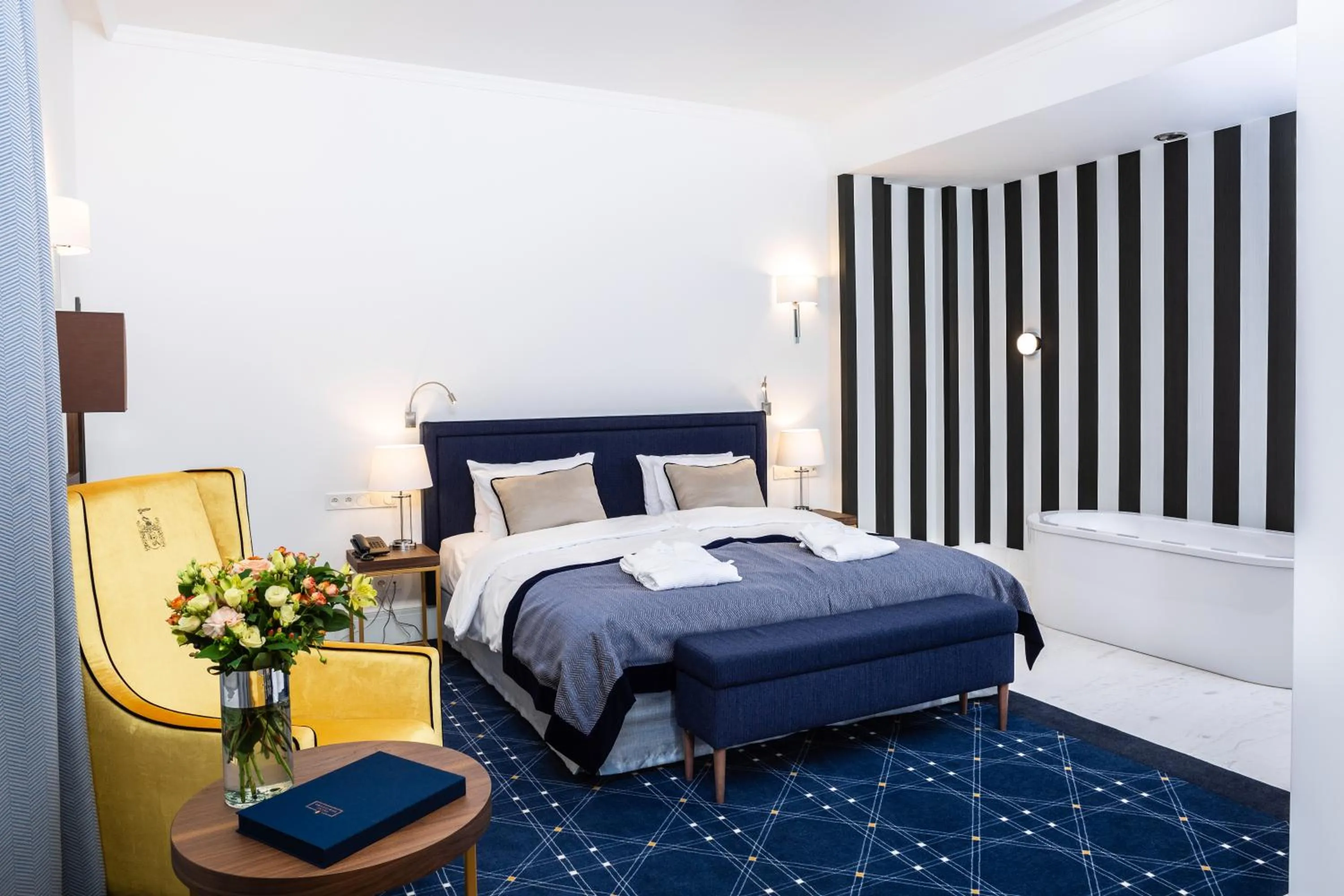 Bed in Pałac Komierowo