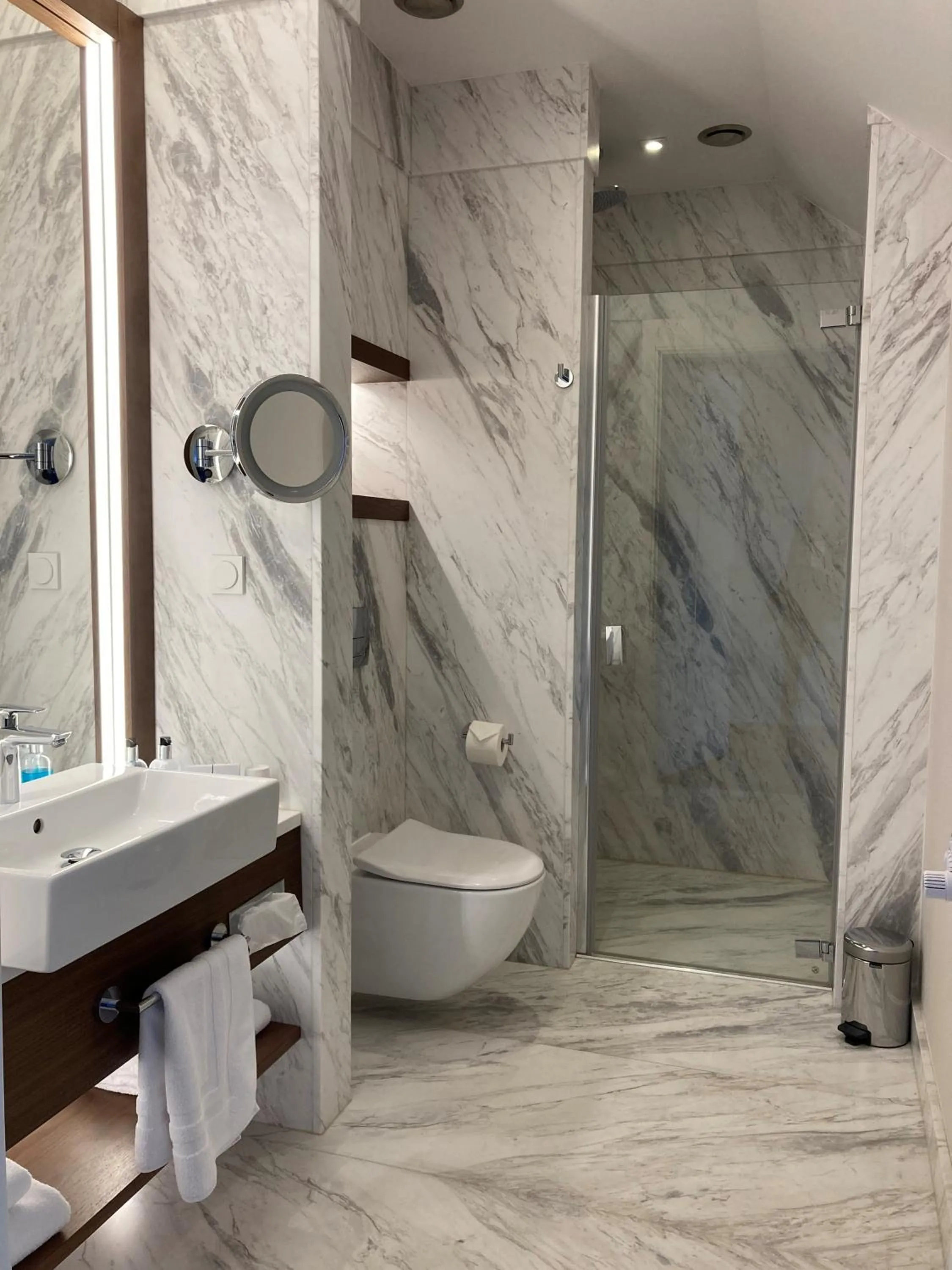 Shower in Pałac Komierowo